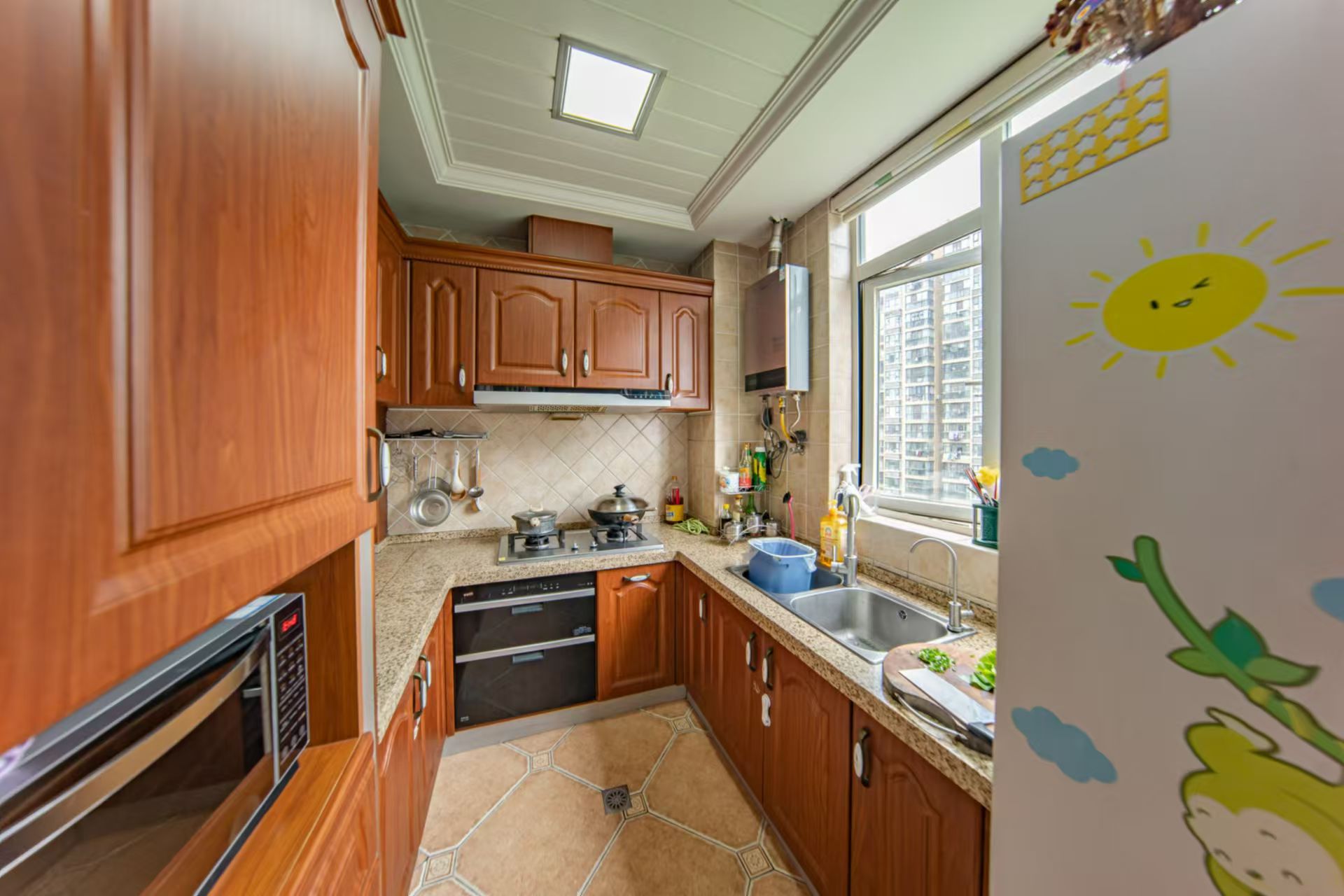 金鼎公园尚 3室2厅2卫 3200.0元/月 金鼎公园尚 3室2厅2卫 3200.0元/月室内图