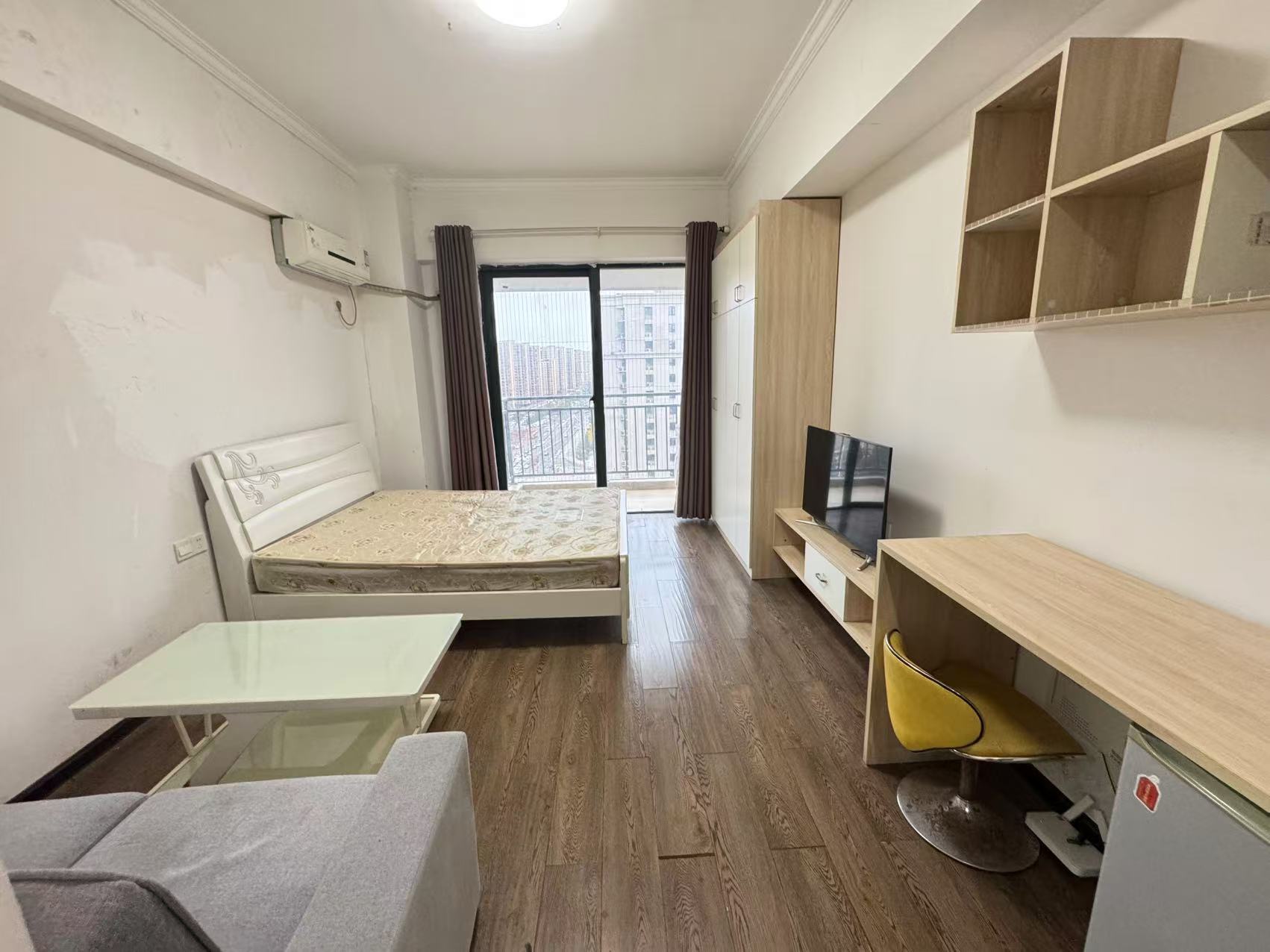 创世纪广场 1室1厅1卫 1500.0元/月 创世纪广场 1室1厅1卫 1500.0元/月室内图