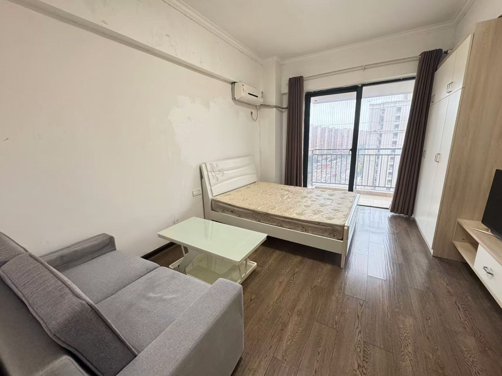 创世纪广场 1室1厅1卫 1500.0元/月 创世纪广场 1室1厅1卫 1500.0元/月小区图