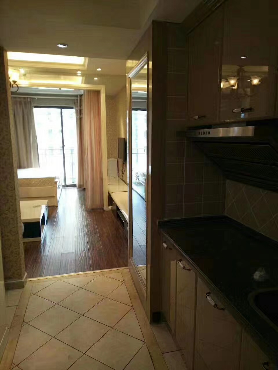 万豪城市花园 1室1厅1卫 1000.0元/月 万豪城市花园 1室1厅1卫 1000.0元/月室内图