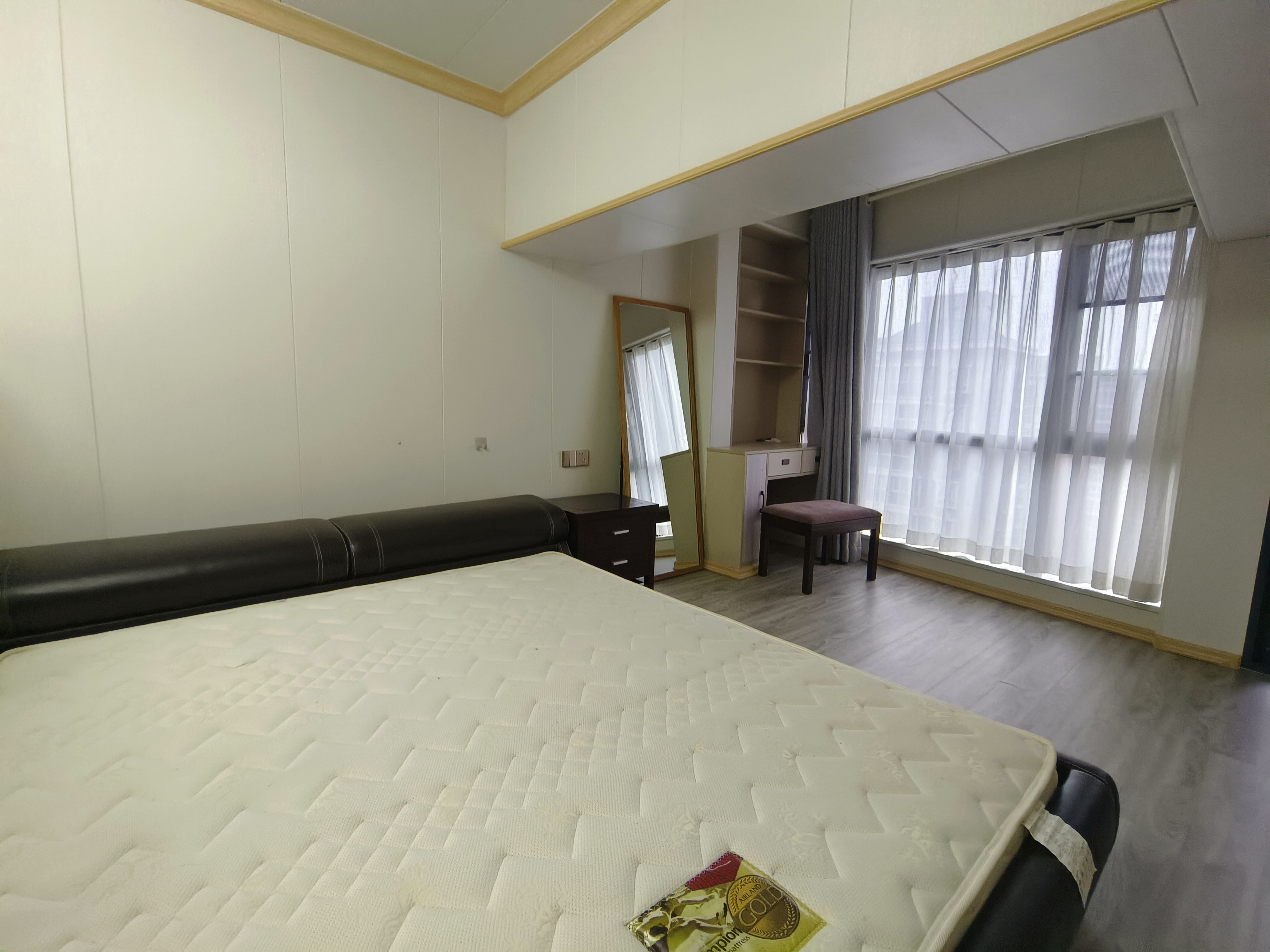 欢乐颂 2室1厅1卫 1800.0元/月 欢乐颂 2室1厅1卫 1800.0元/月室内图