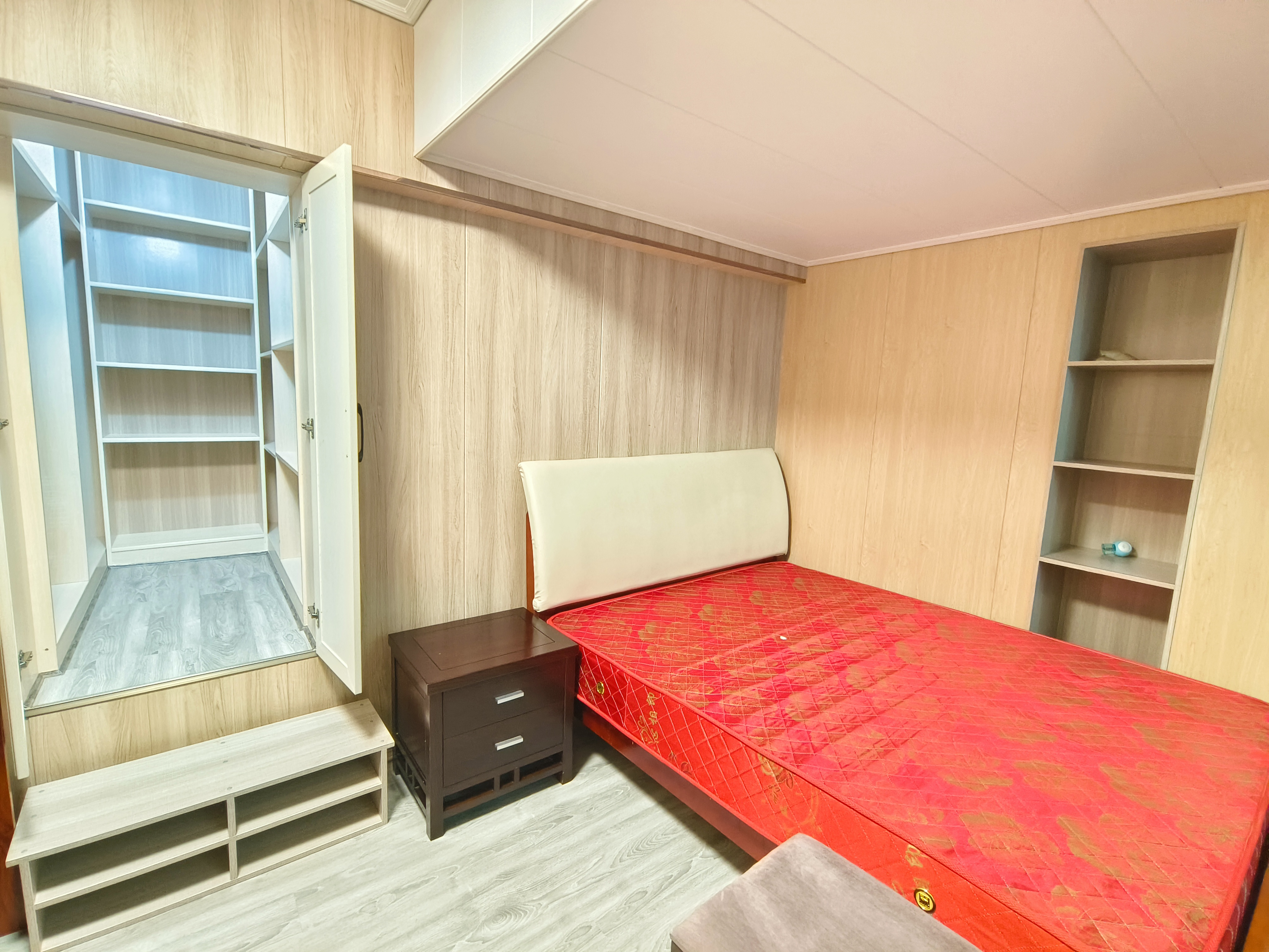 欢乐颂 2室1厅1卫 1800.0元/月 欢乐颂 2室1厅1卫 1800.0元/月室内图