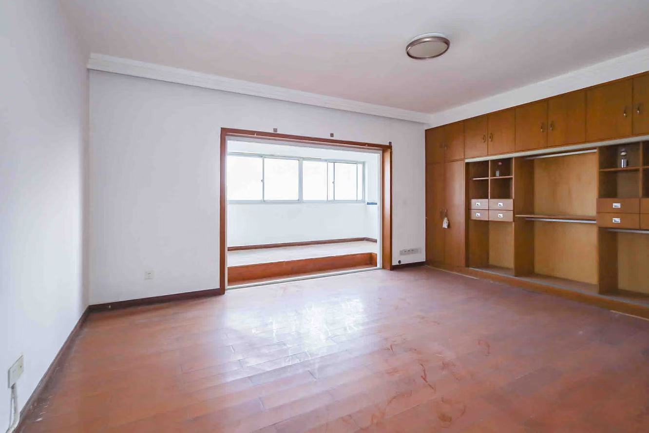 星电阳光城 4室2厅2卫 4000.0元/月 星电阳光城 4室2厅2卫 4000.0元/月室内图