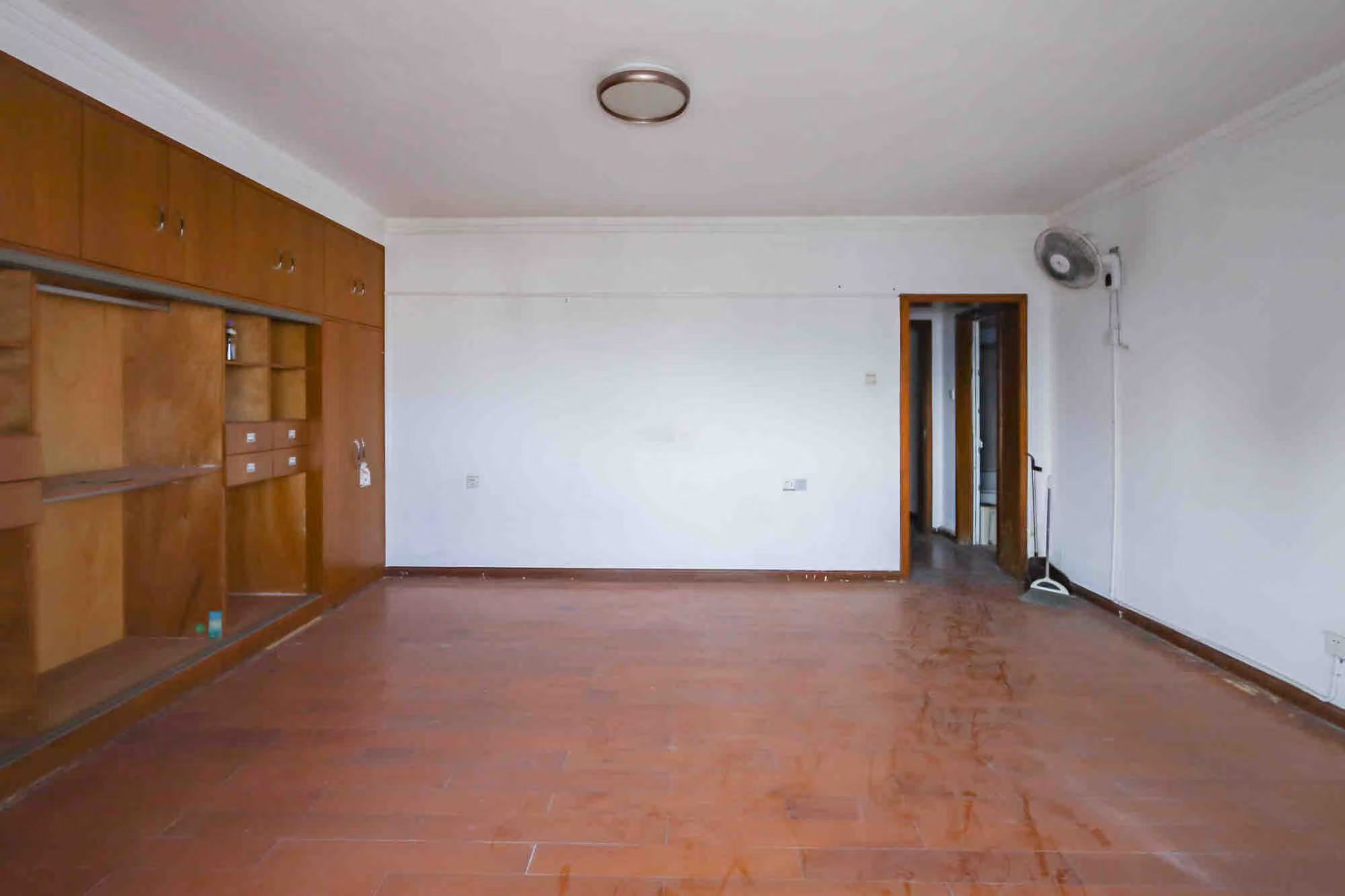 星电阳光城 4室2厅2卫 4000.0元/月 星电阳光城 4室2厅2卫 4000.0元/月室内图