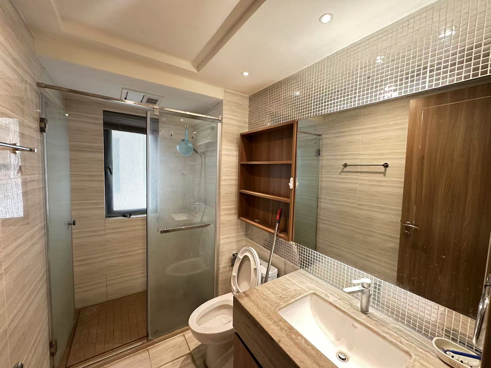 恒大美丽沙天澜湾 2室2厅1卫 2500.0元/月 恒大美丽沙天澜湾 2室2厅1卫 2500.0元/月室内图