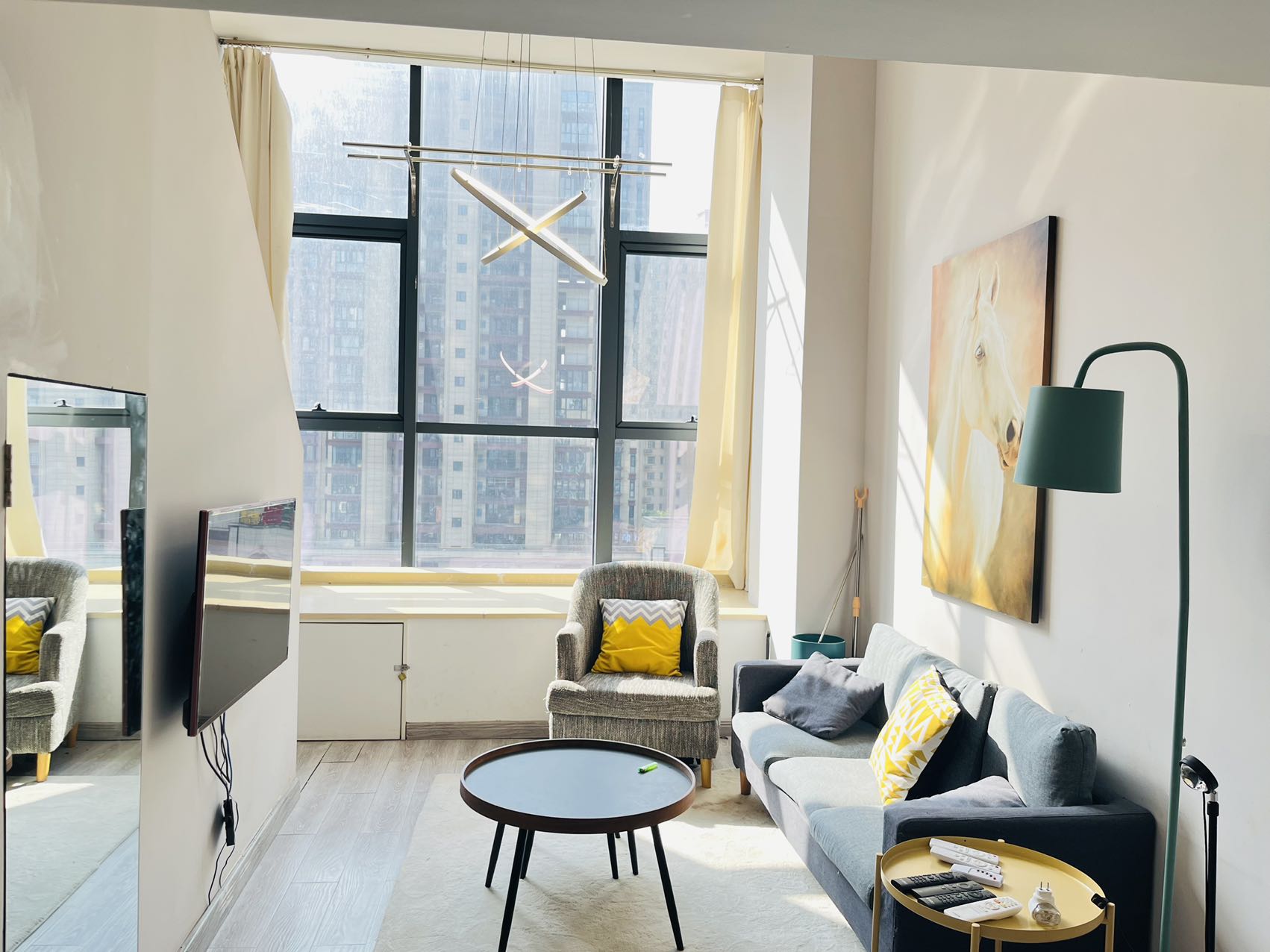 裕天国际商汇中心 1室1厅1卫 2000.0元/月 裕天国际商汇中心 1室1厅1卫 2000.0元/月室内图