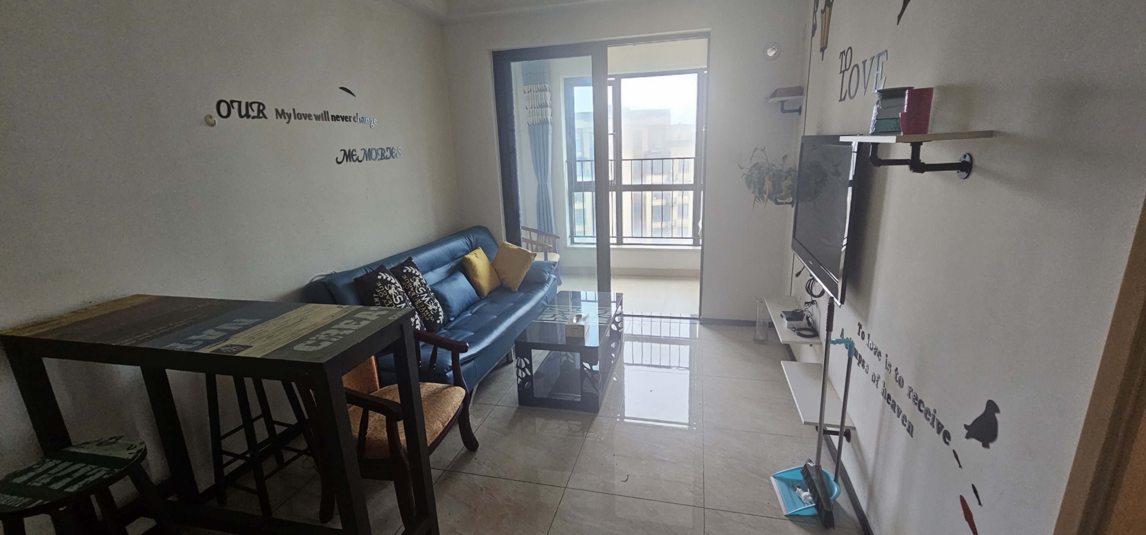 中海新城熙岸(中信新城五期)  1室1厅1卫    1600.0元/月 中海新城熙岸(中信新城五期)  1室1厅1卫    1600.0元/月室内图