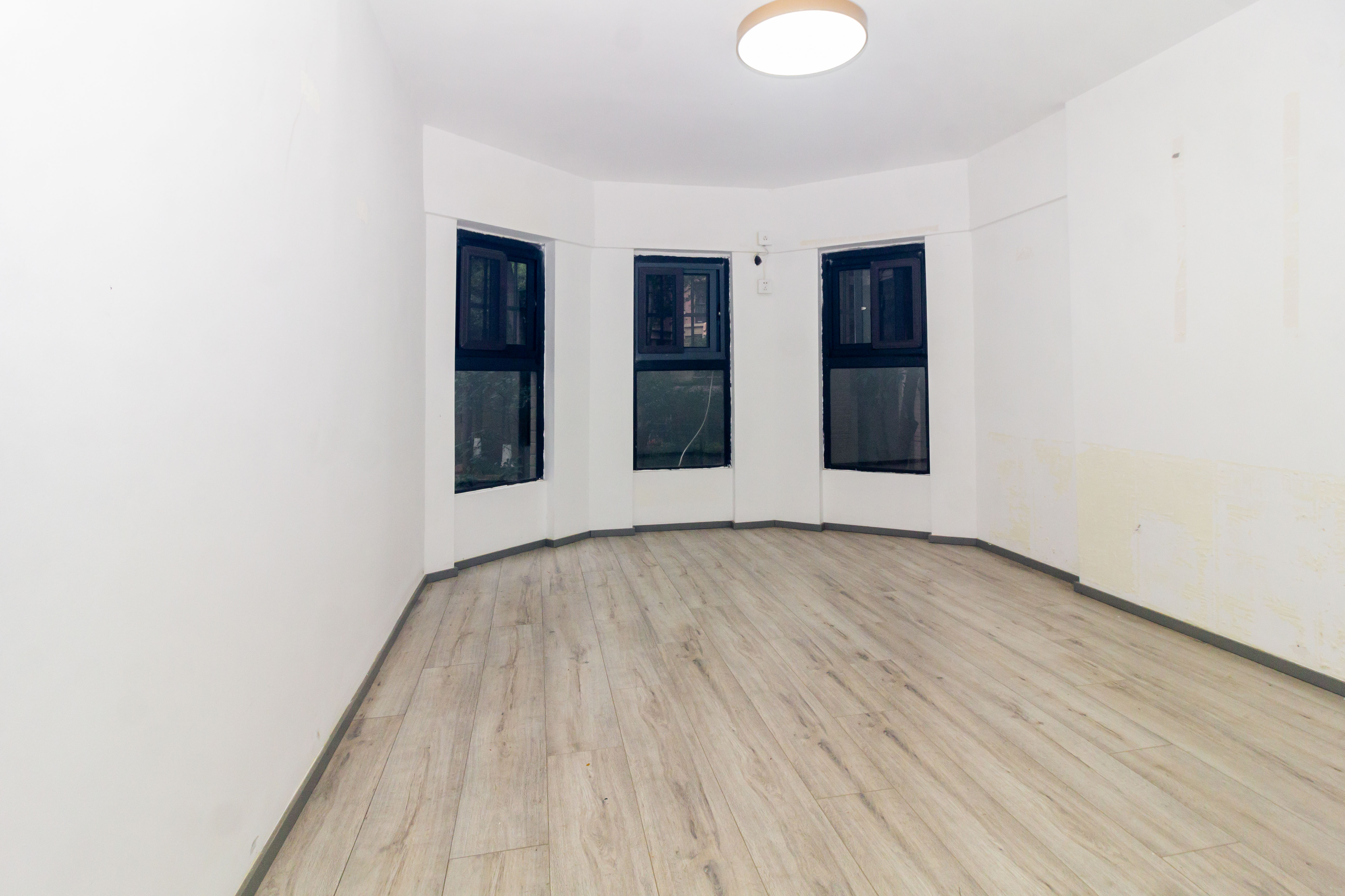 康桥长郡 8室2厅2卫 4000.0元/月 康桥长郡 8室2厅2卫 4000.0元/月室内图