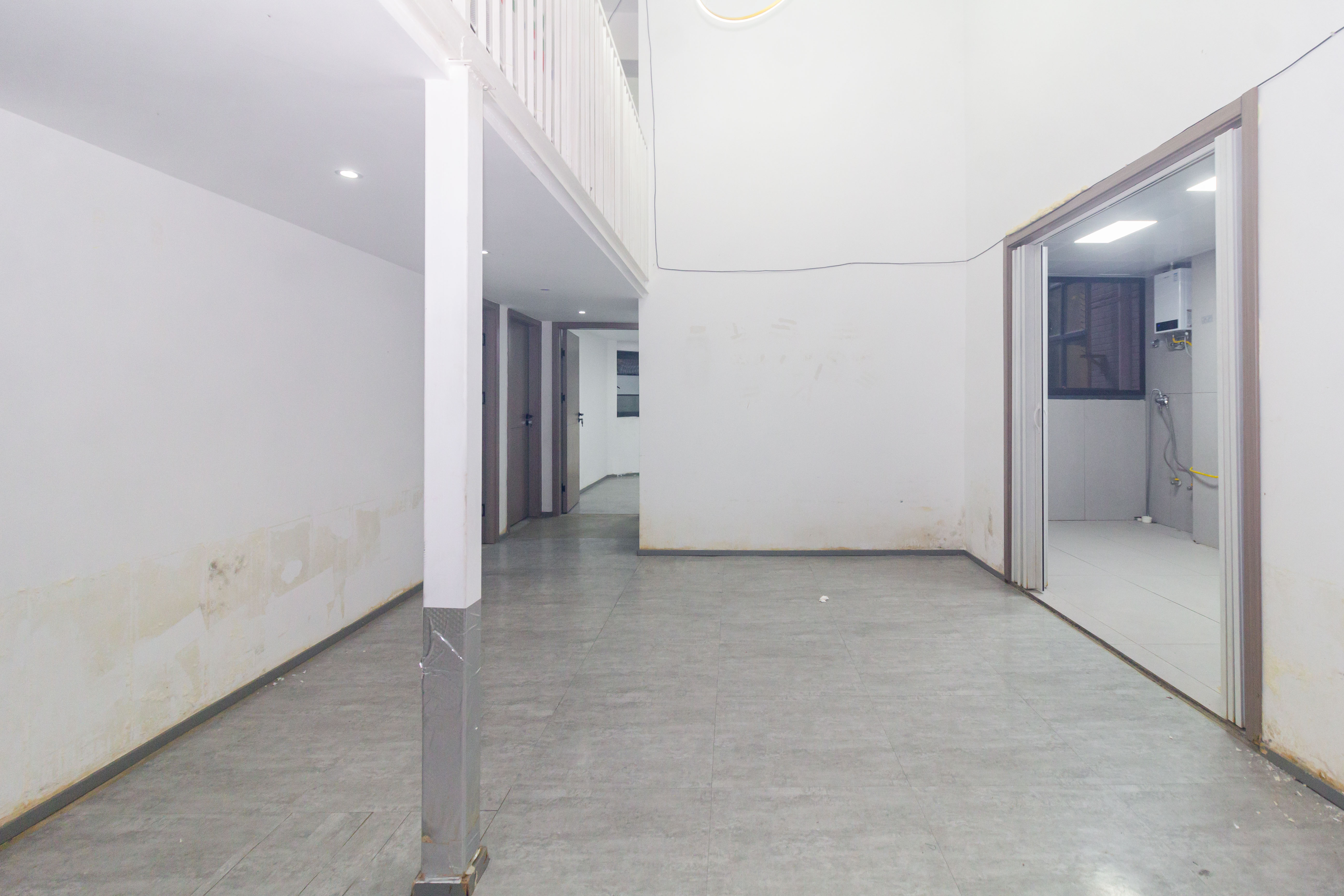 康桥长郡 8室2厅2卫 4000.0元/月 康桥长郡 8室2厅2卫 4000.0元/月室内图