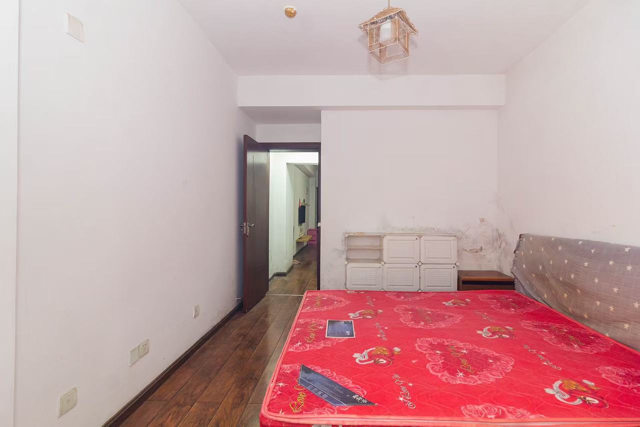 华天LOHO小镇  1室1厅1卫    1000.0元/月 华天LOHO小镇  1室1厅1卫    1000.0元/月室内图