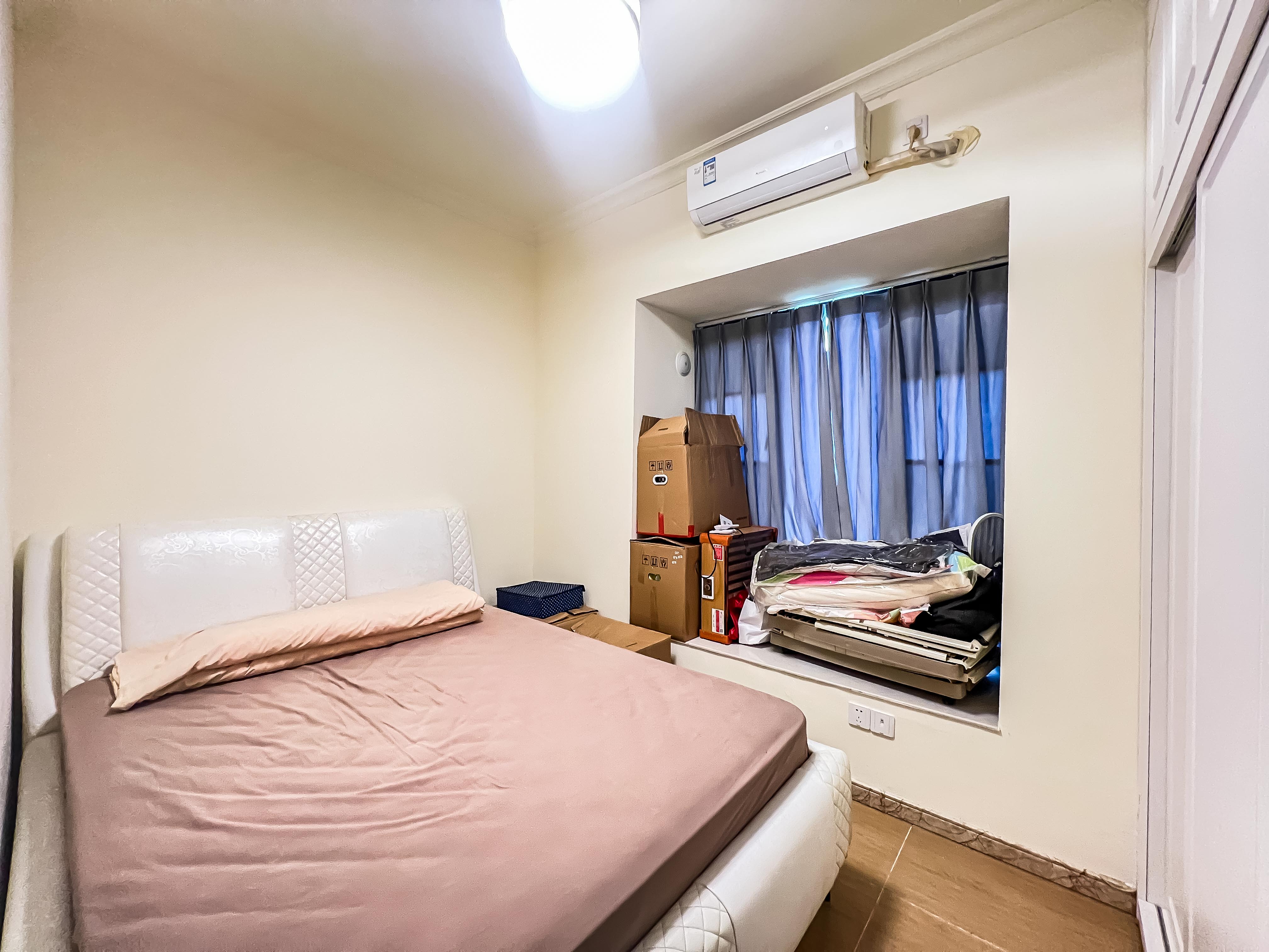 碧桂园荟隽棠  1室2厅2卫   90.00万卧室
