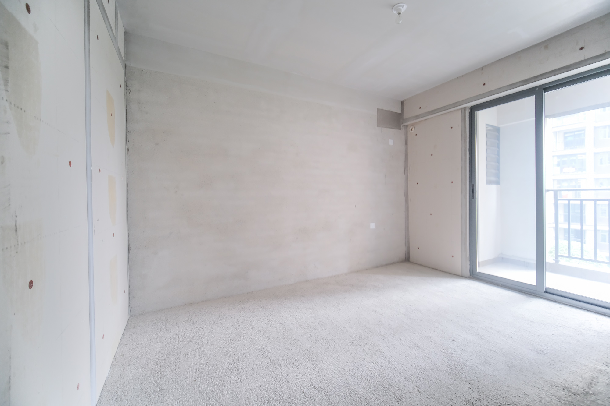 日盛湖湘悦府  4室2厅2卫    117.9万卧室