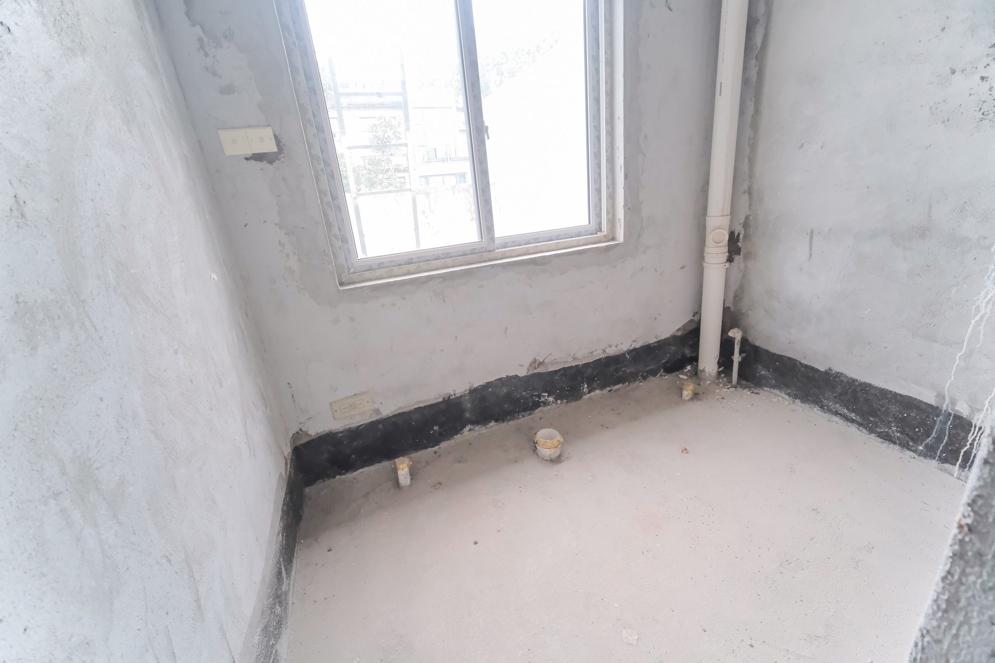 山水湾 5室3厅3卫 298.0万 山水湾 5室3厅3卫 298.0万卫生间