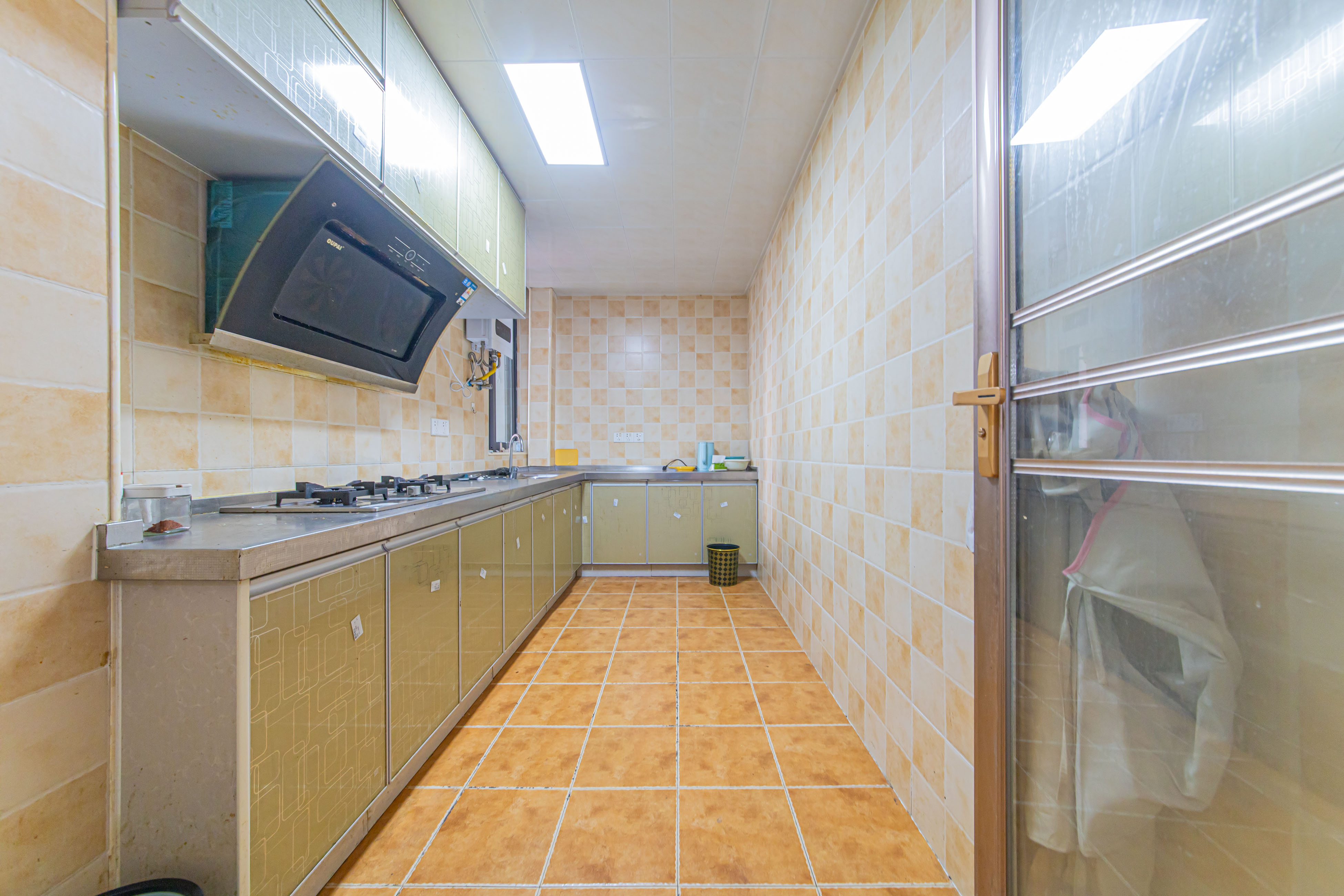 山水嘉园 3室2厅1卫 65.0万 山水嘉园 3室2厅1卫 65.0万厨房