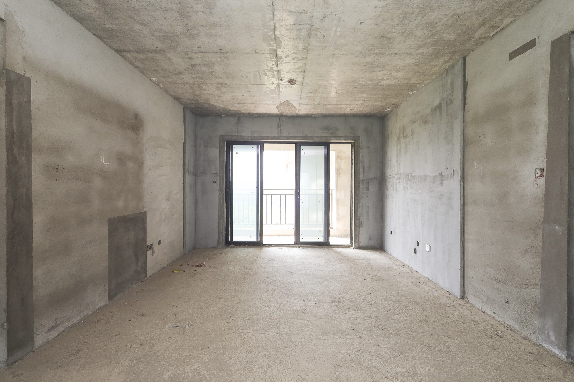 美来美城市广场 4室2厅2卫 95.0万 美来美城市广场 4室2厅2卫 95.0万客厅