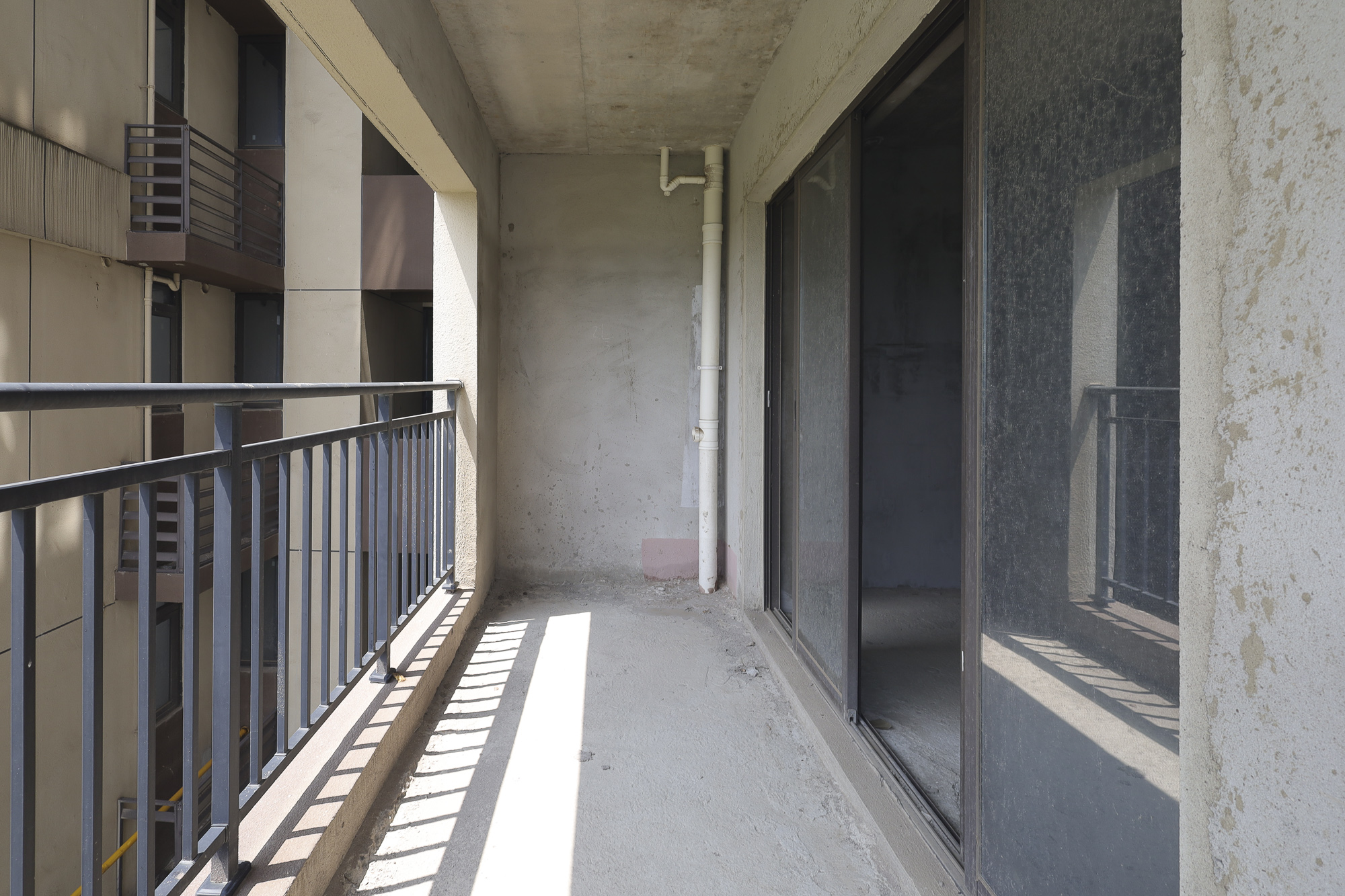 美来美城市广场 4室2厅2卫 95.0万 美来美城市广场 4室2厅2卫 95.0万阳台