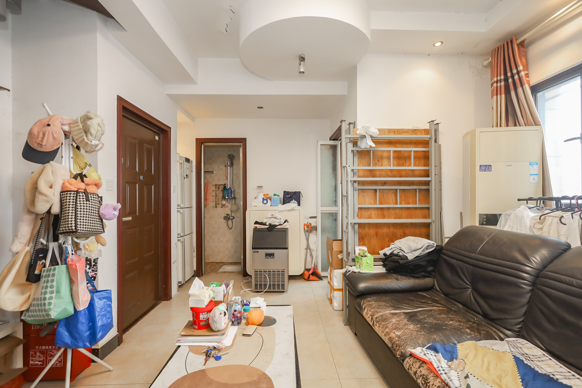 郡原广场  1室1厅1卫    55.0万 郡原广场  1室1厅1卫    55.0万