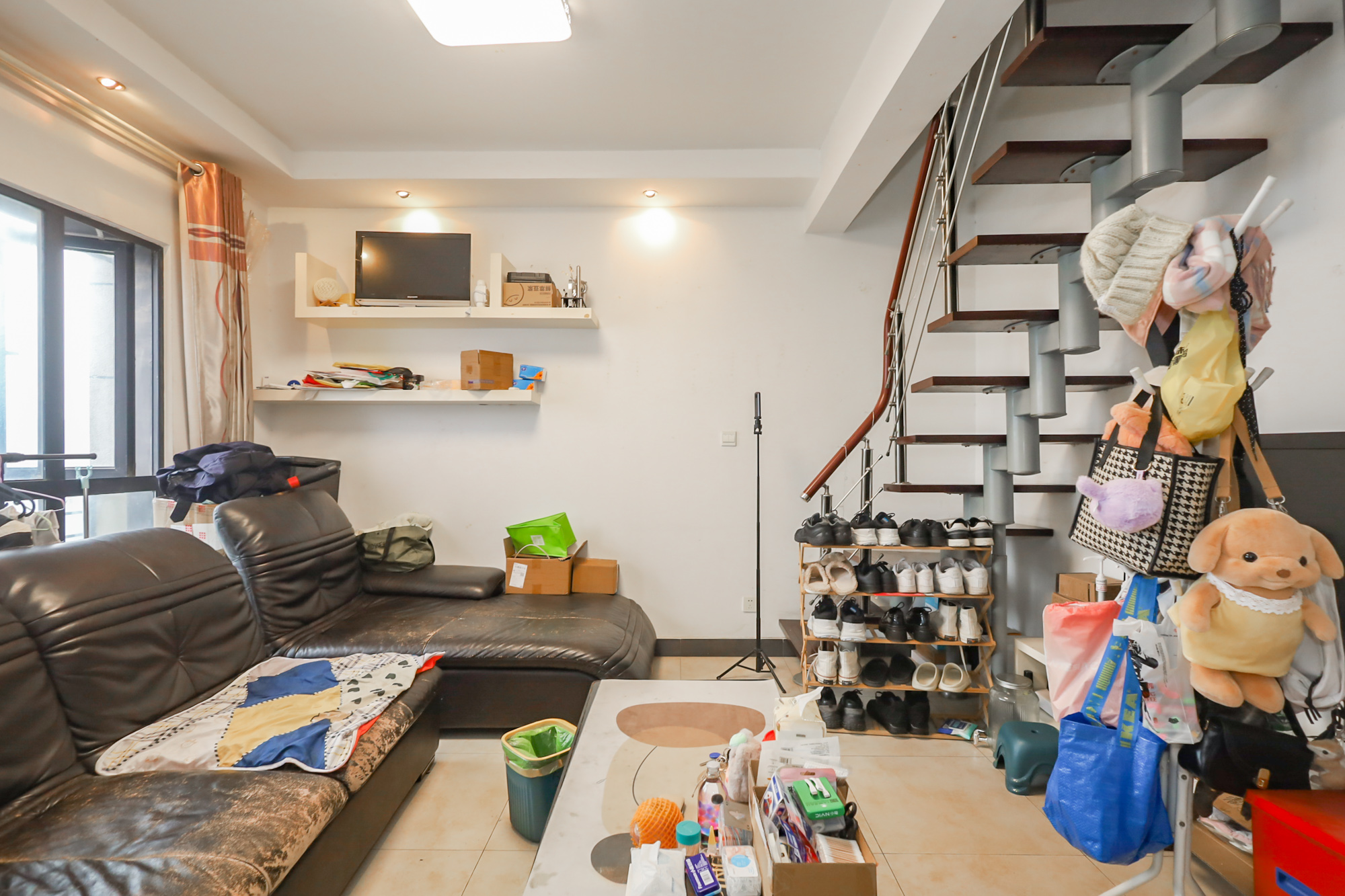 郡原广场 1室1厅1卫 55.0万 郡原广场 1室1厅1卫 55.0万客厅