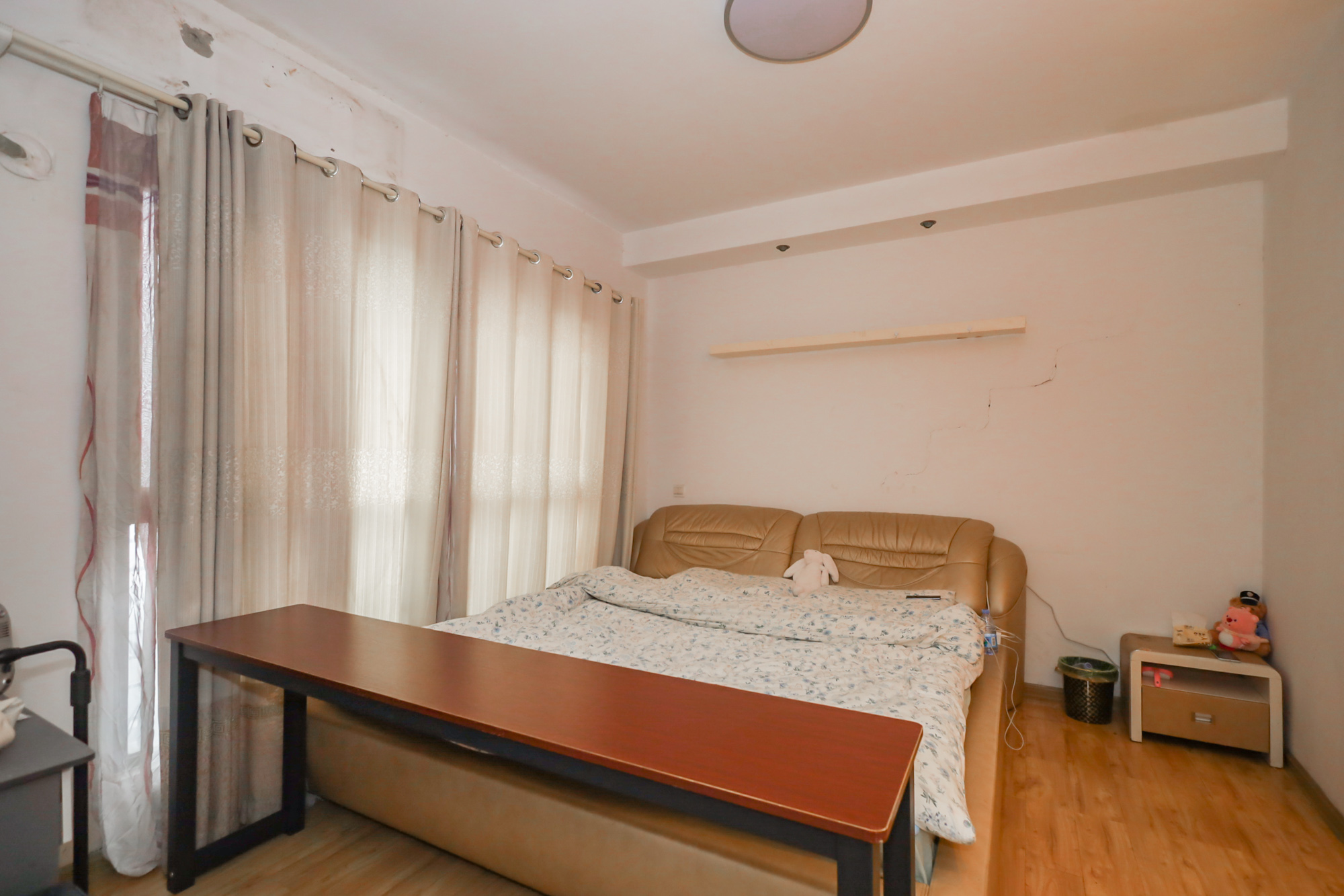 郡原广场 1室1厅1卫 55.0万 郡原广场 1室1厅1卫 55.0万卧室