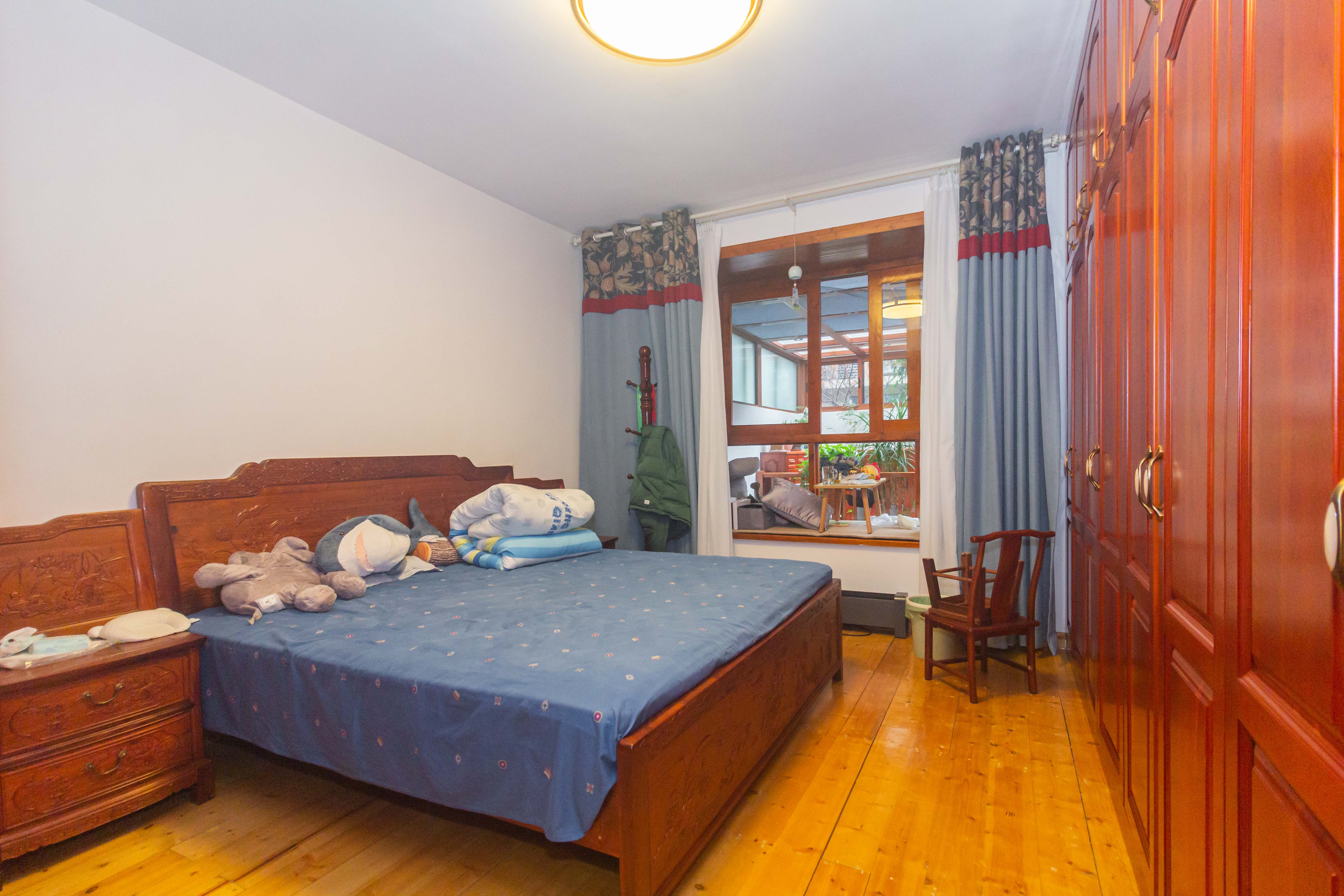 东业早安星城 4室2厅2卫 180.0万 东业早安星城 4室2厅2卫 180.0万卧室