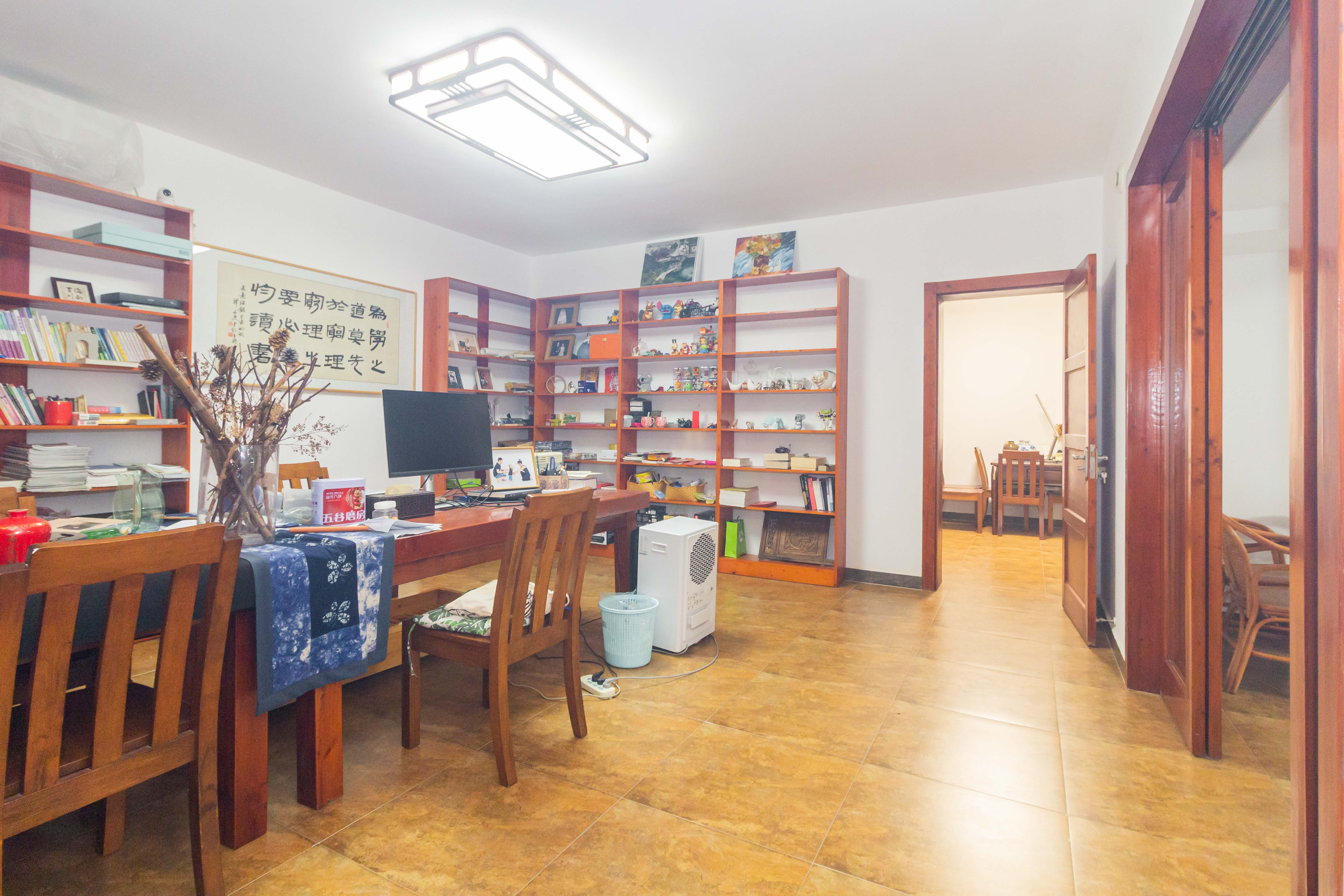 东业早安星城 4室2厅2卫 180.0万 东业早安星城 4室2厅2卫 180.0万卧室