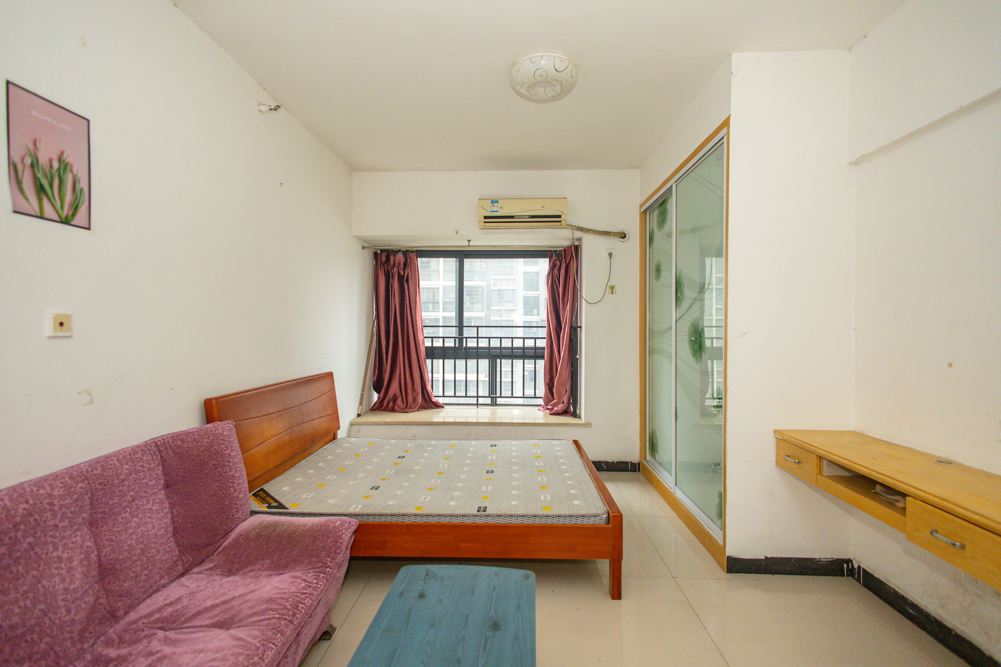 尚都花园城  1室1厅1卫    17.8万 尚都花园城  1室1厅1卫    17.8万客厅