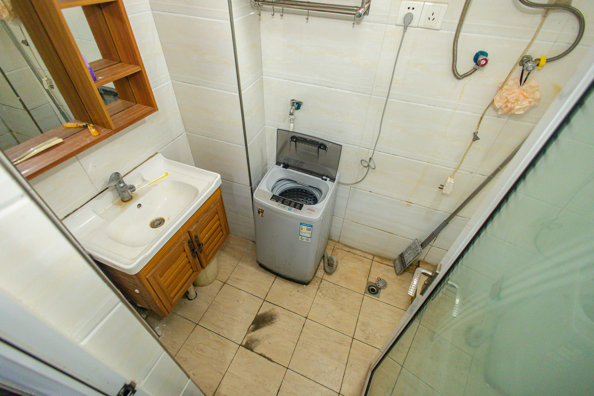 尚都花园城  1室1厅1卫    17.8万 尚都花园城  1室1厅1卫    17.8万卫生间