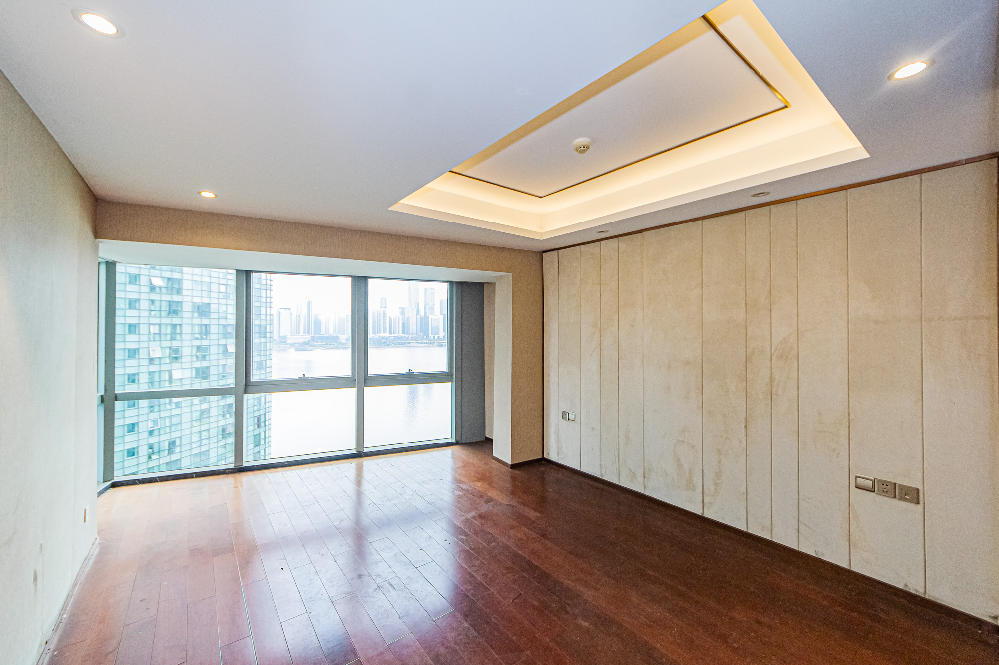 北辰定江洋 4室2厅1卫 450.0万 北辰定江洋 4室2厅1卫 450.0万卧室