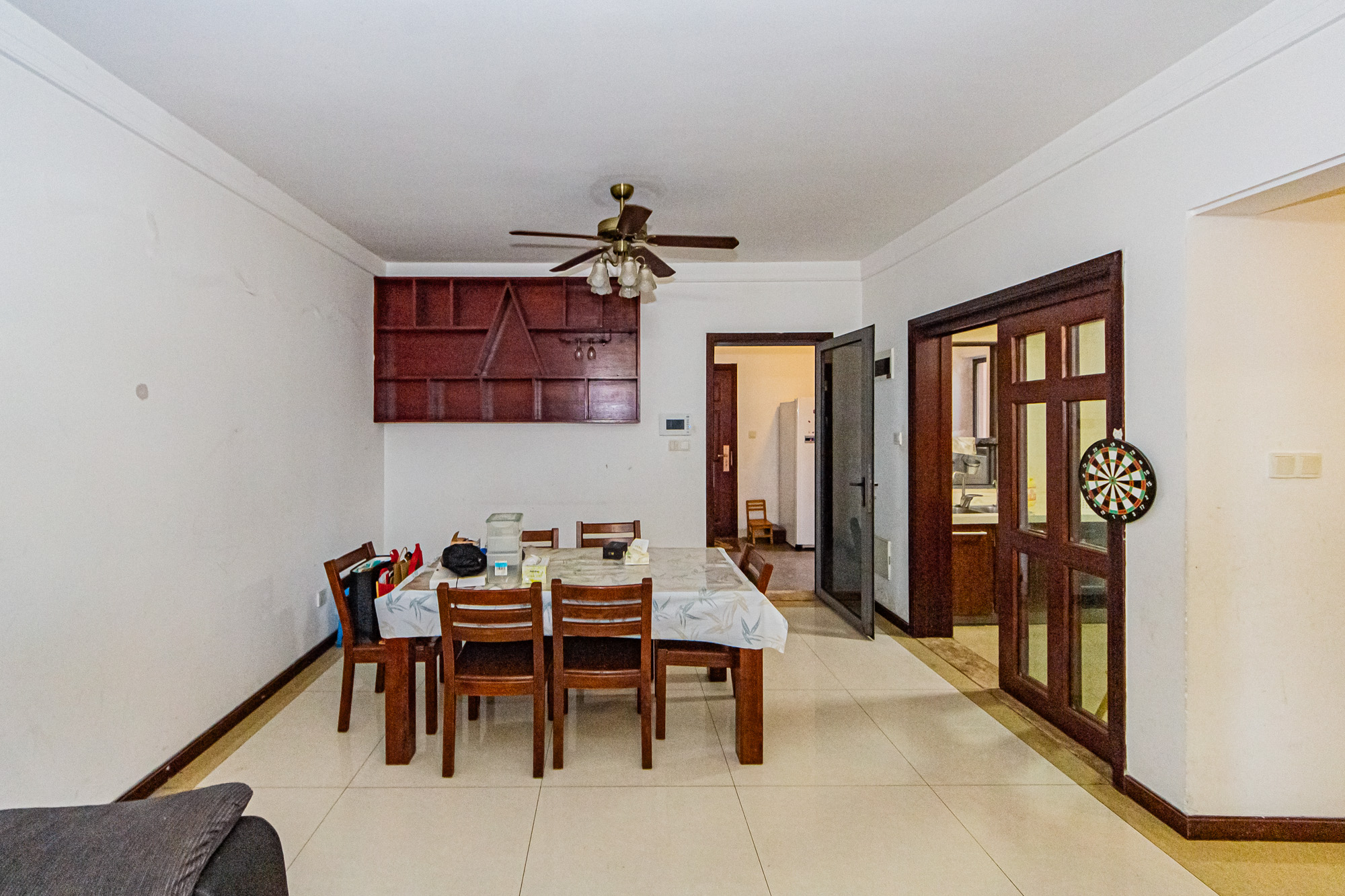 珠江花城三期锦鲤  3室2厅2卫    105.0万 珠江花城三期锦鲤  3室2厅2卫    105.0万客厅