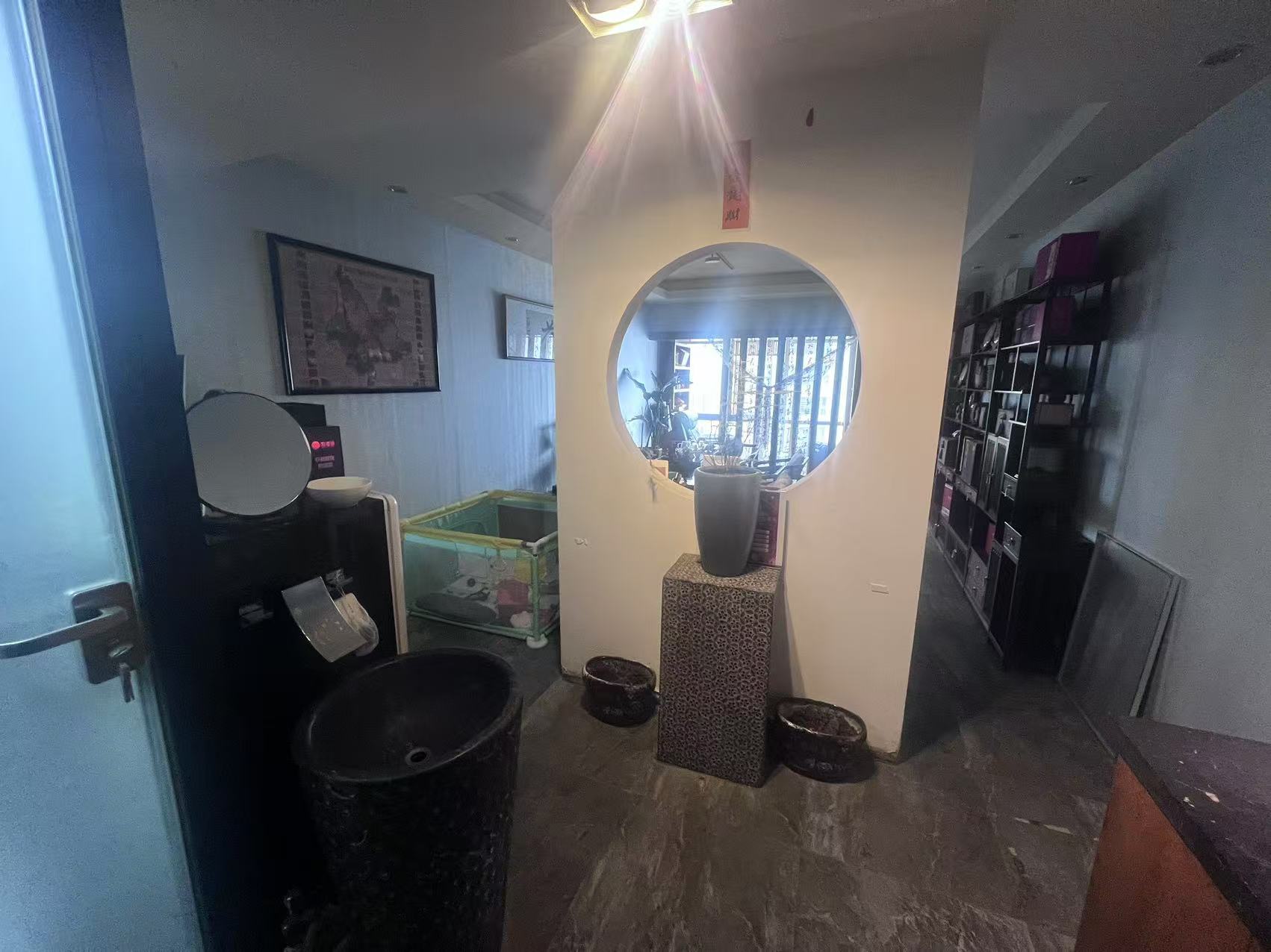 保利国际广场 1室1厅1卫 2500.0元/月 保利国际广场 1室1厅1卫 2500.0元/月室内图