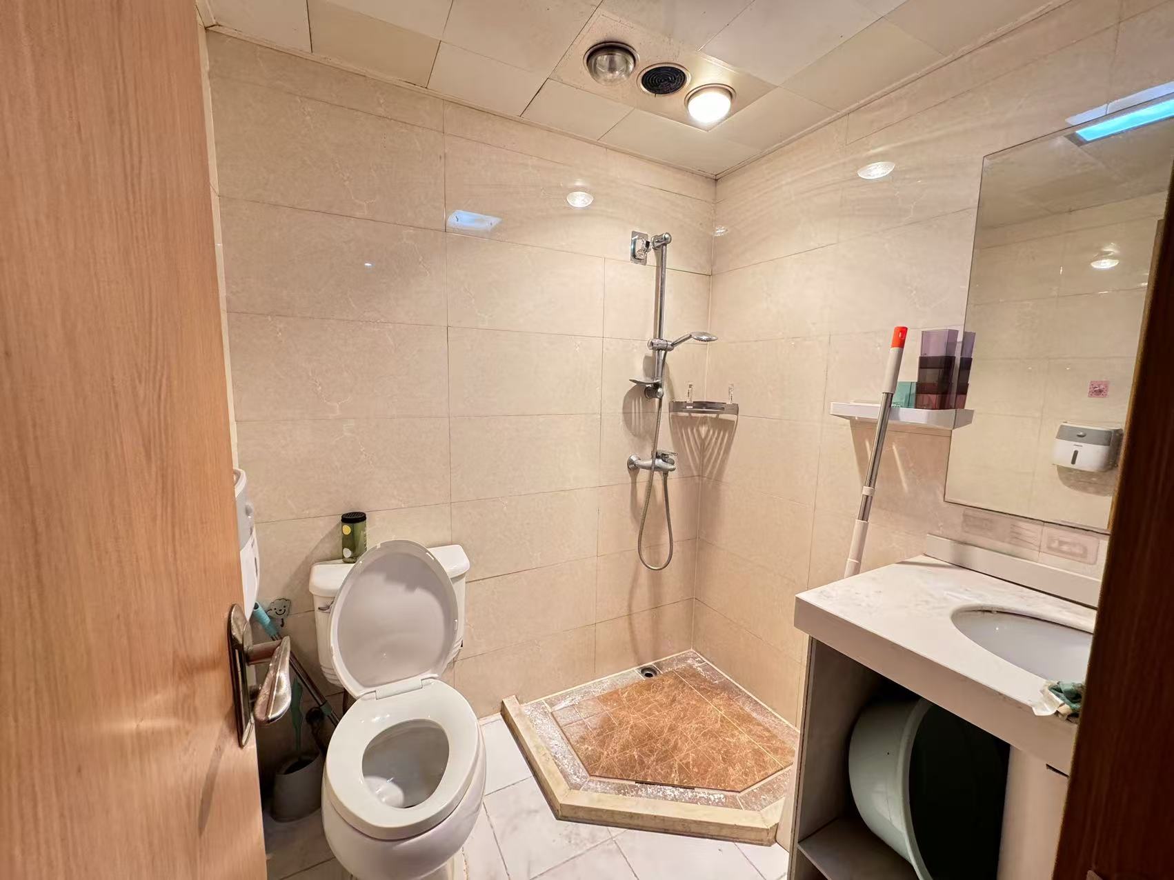 山水国际 1室1厅1卫 20.0万 山水国际 1室1厅1卫 20.0万室内图