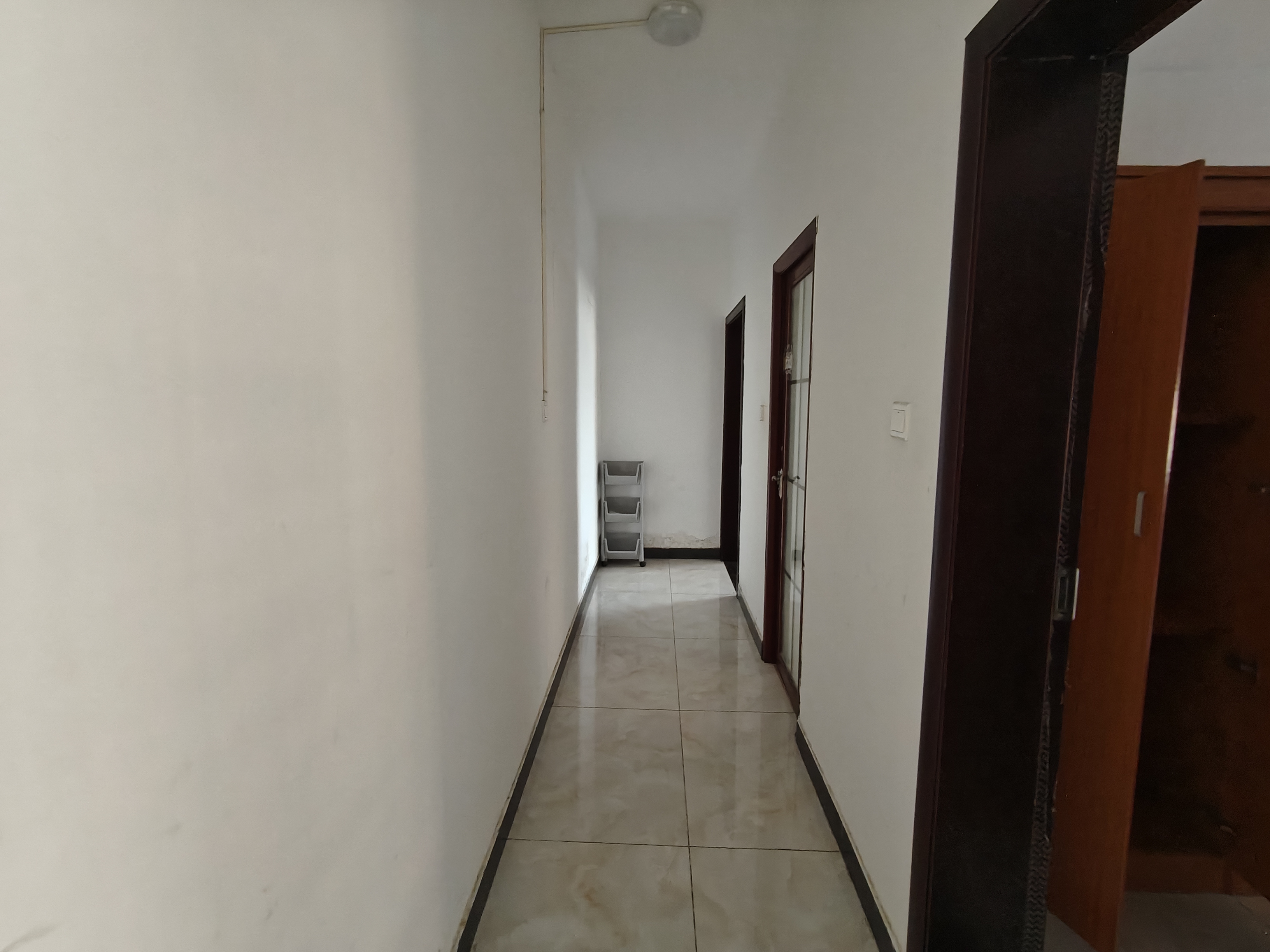 金鹰机电大市场 2室1厅1卫 1100.0元/月 金鹰机电大市场 2室1厅1卫 1100.0元/月室内图