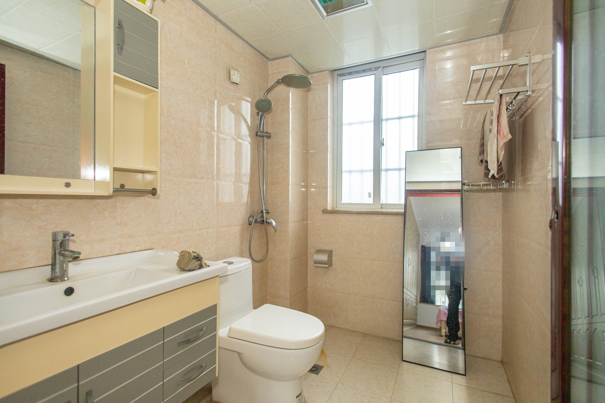 时代星城 3室2厅2卫 82.0万 时代星城 3室2厅2卫 82.0万卫生间