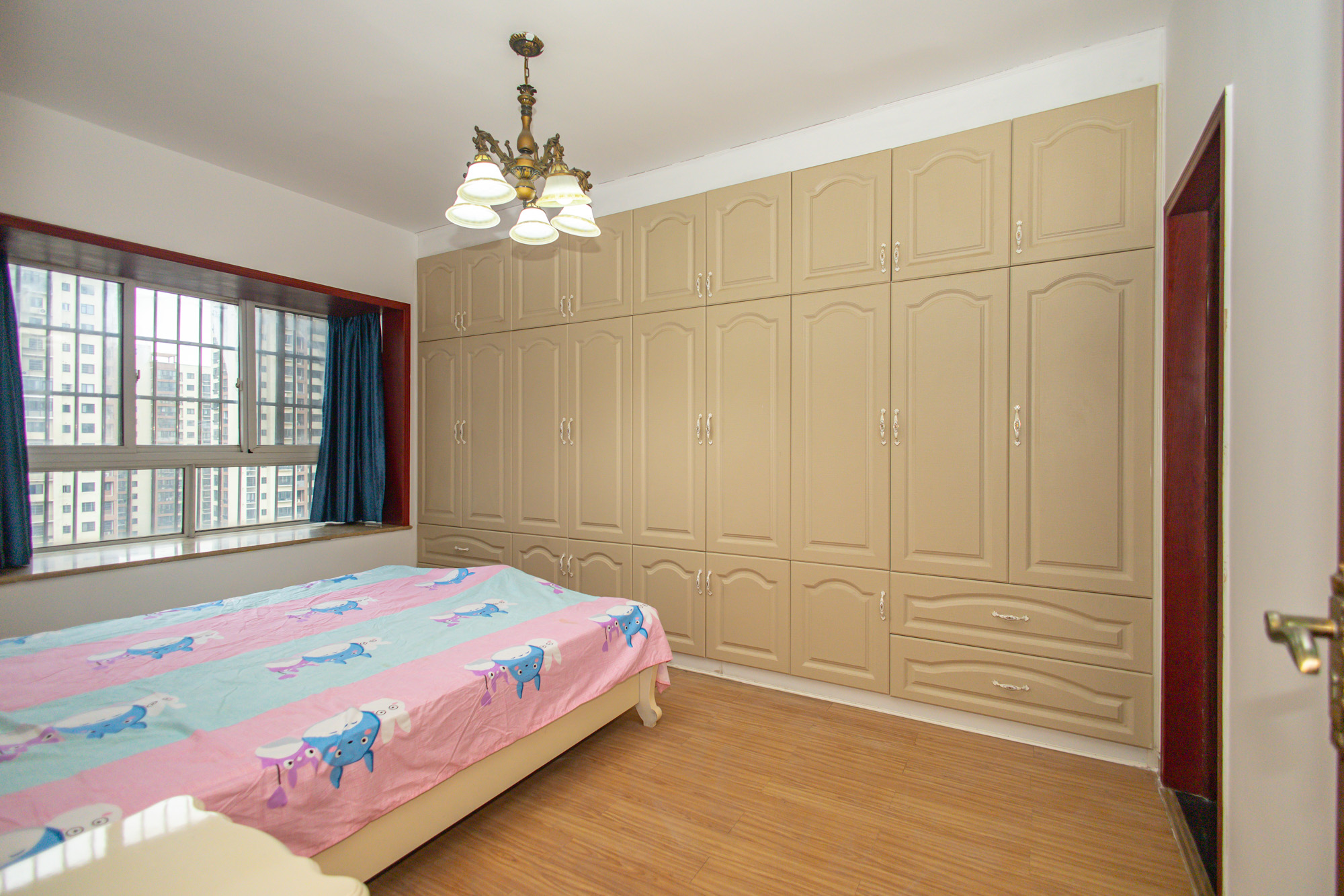 时代星城 3室2厅2卫 82.0万 时代星城 3室2厅2卫 82.0万卧室