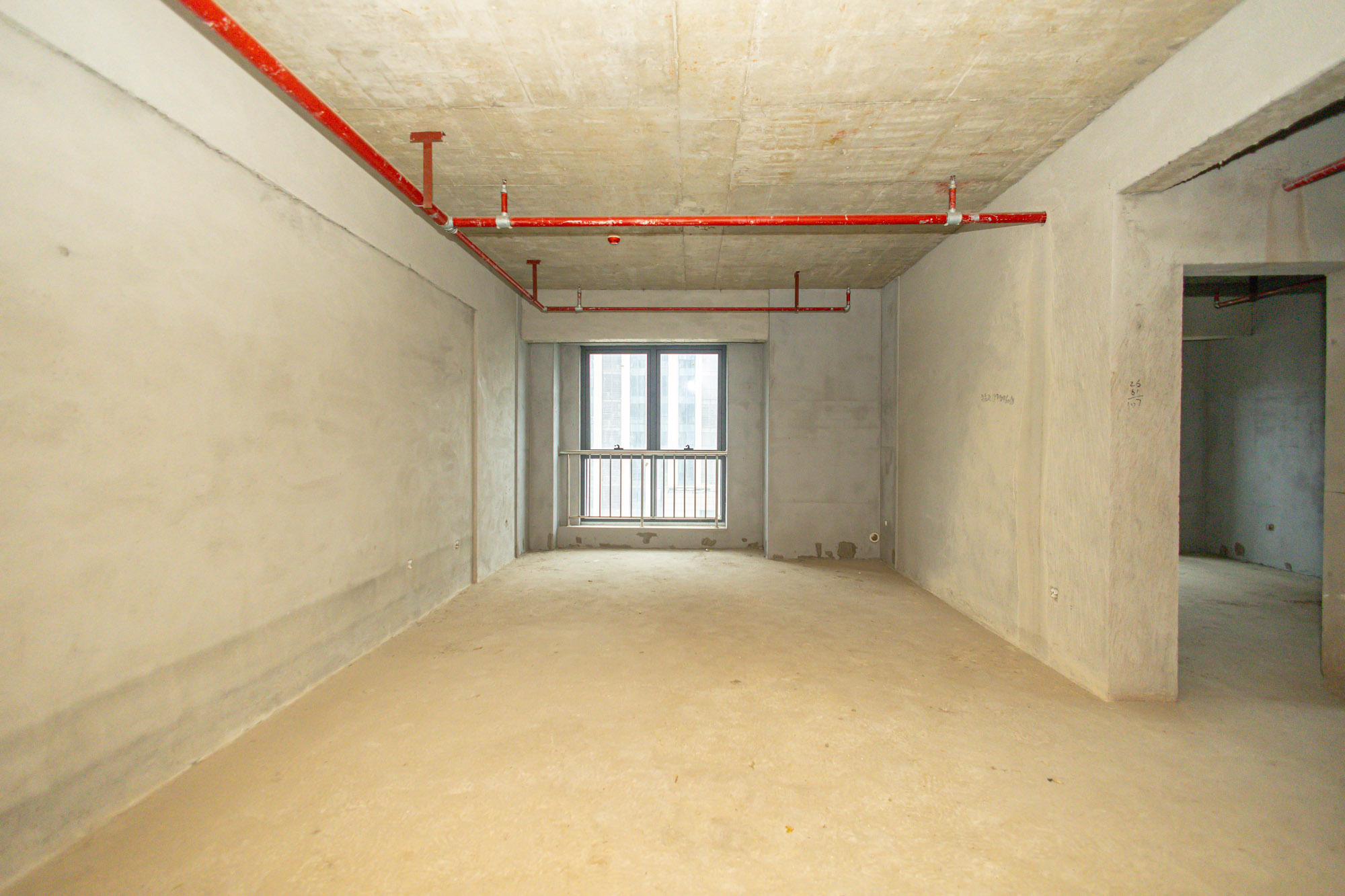 广华国际公馆(广华大厦) 2室2厅1卫 65.0万 广华国际公馆(广华大厦) 2室2厅1卫 65.0万客厅