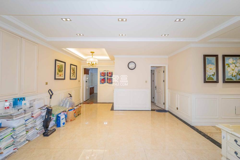 保利国际广场  4室2厅3卫    736.0万