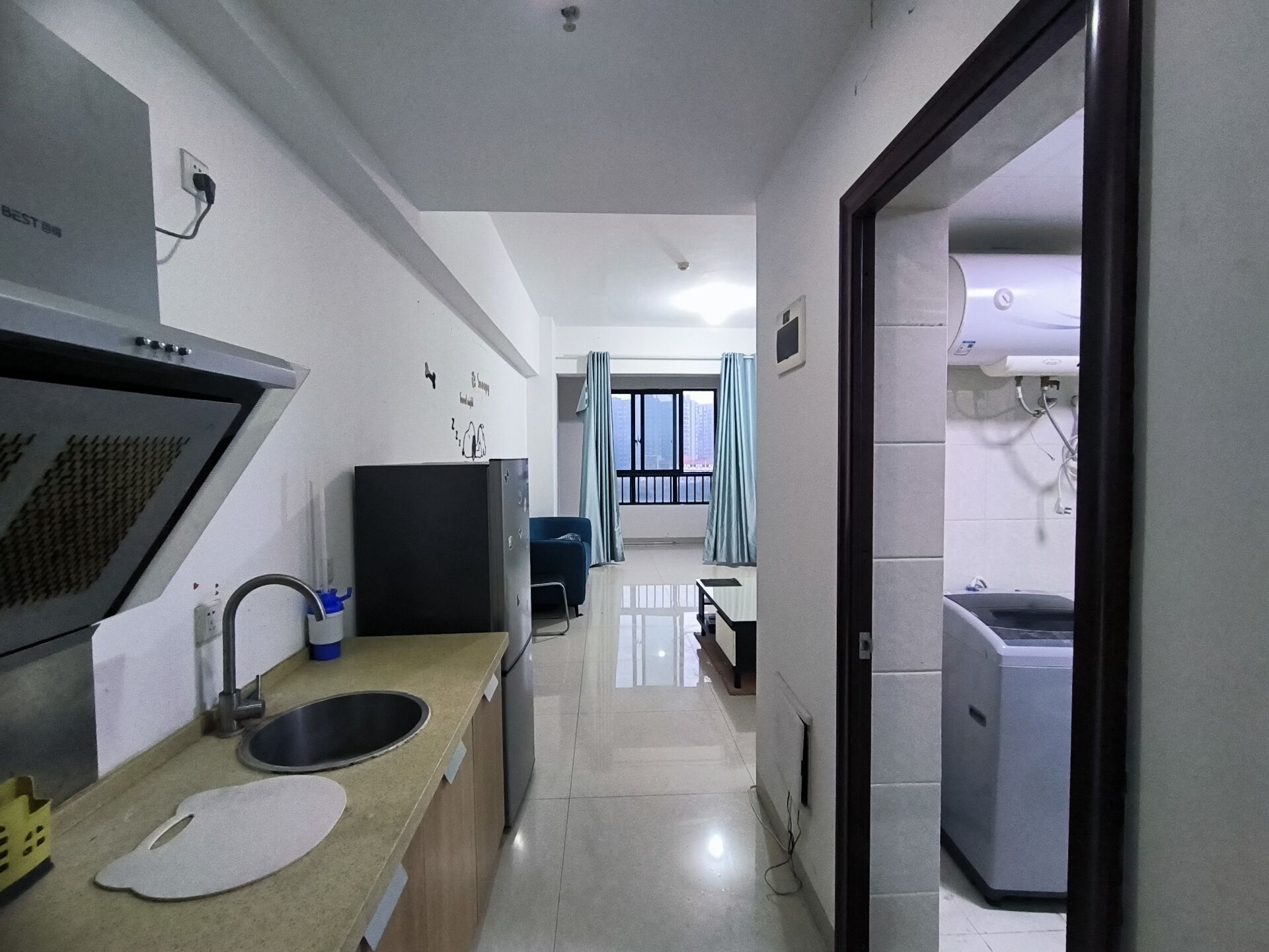 康桥美郡 1室1厅1卫 1100.0元/月 康桥美郡 1室1厅1卫 1100.0元/月室内图