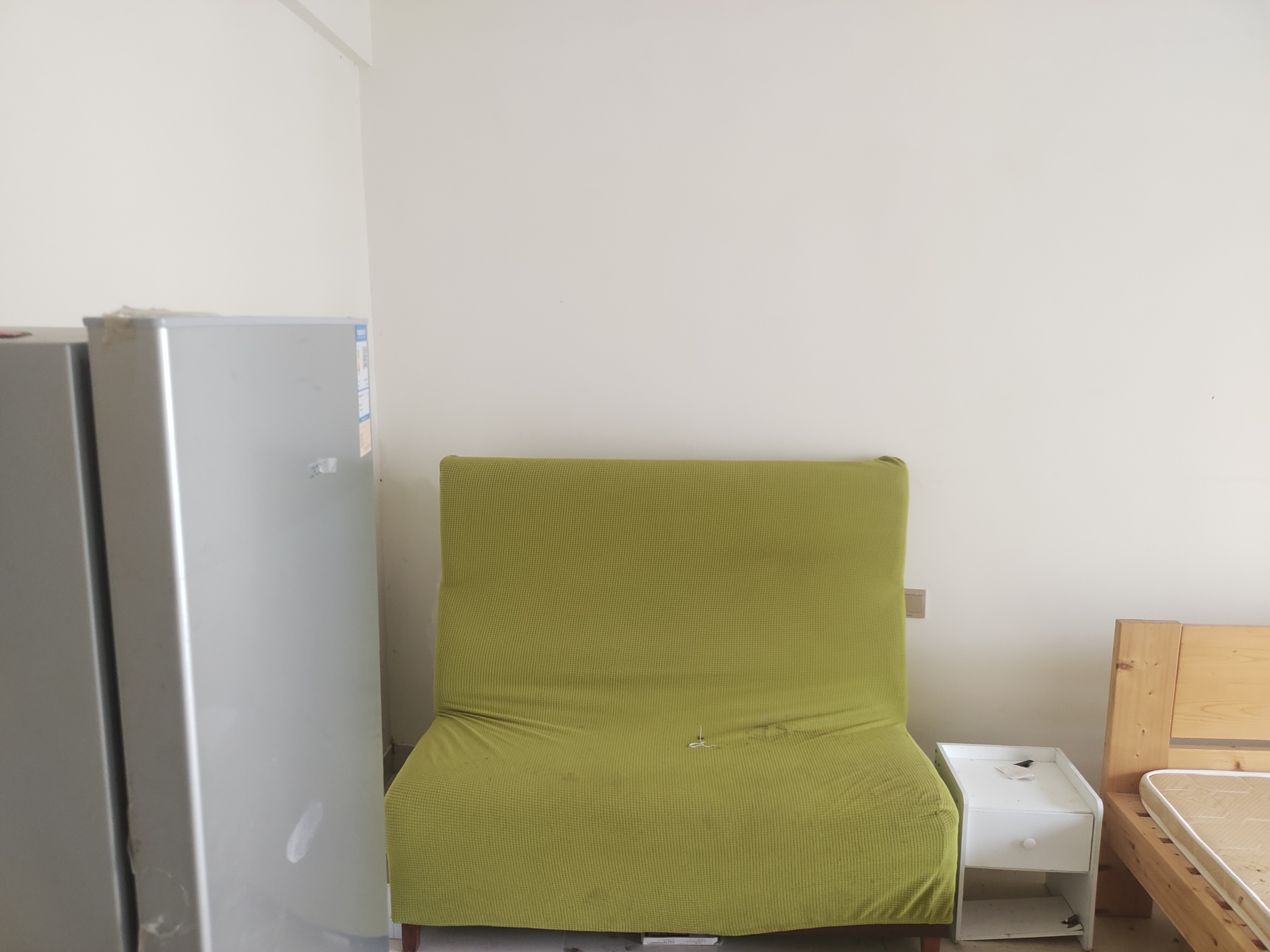 书馨苑 1室1厅1卫 1600.0元/月 书馨苑 1室1厅1卫 1600.0元/月室内图