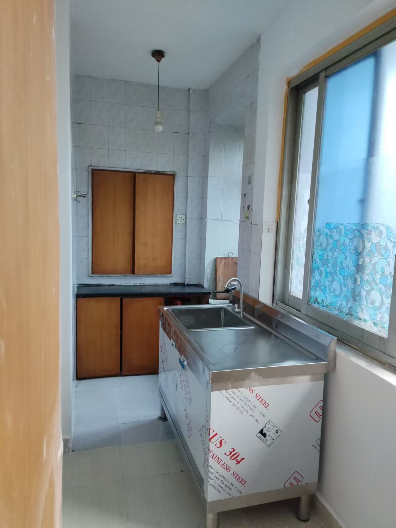 碧翠园（中房）  1室1厅1卫    1200.0元/月室内图