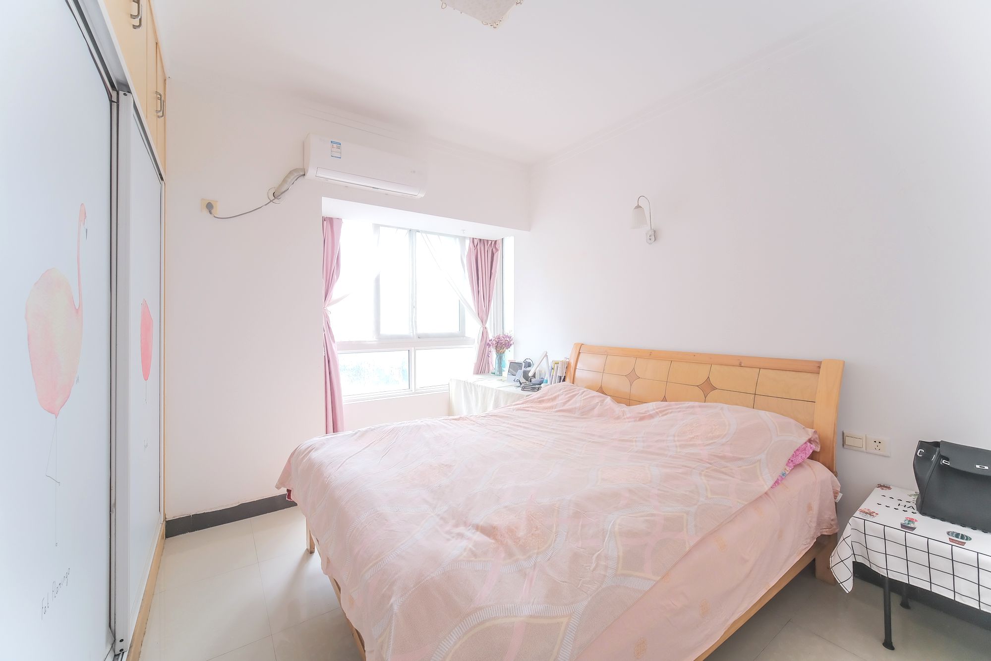 山水湾 3室2厅1卫 53.38万 山水湾 3室2厅1卫 53.38万卧室