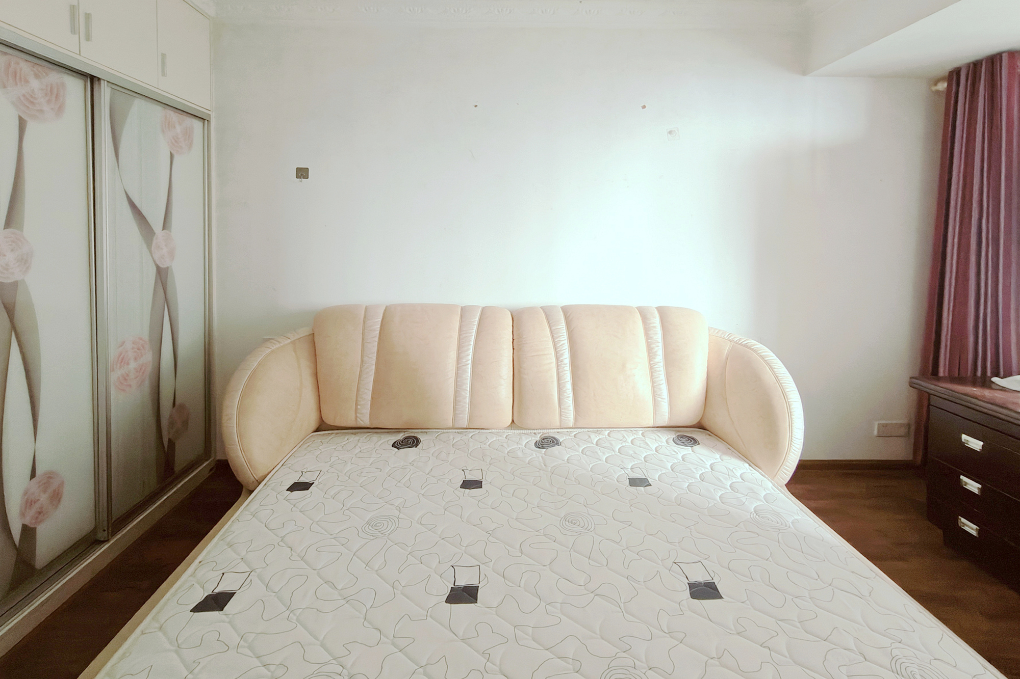 新城国际花都 3室2厅1卫 51.0万 新城国际花都 3室2厅1卫 51.0万卧室