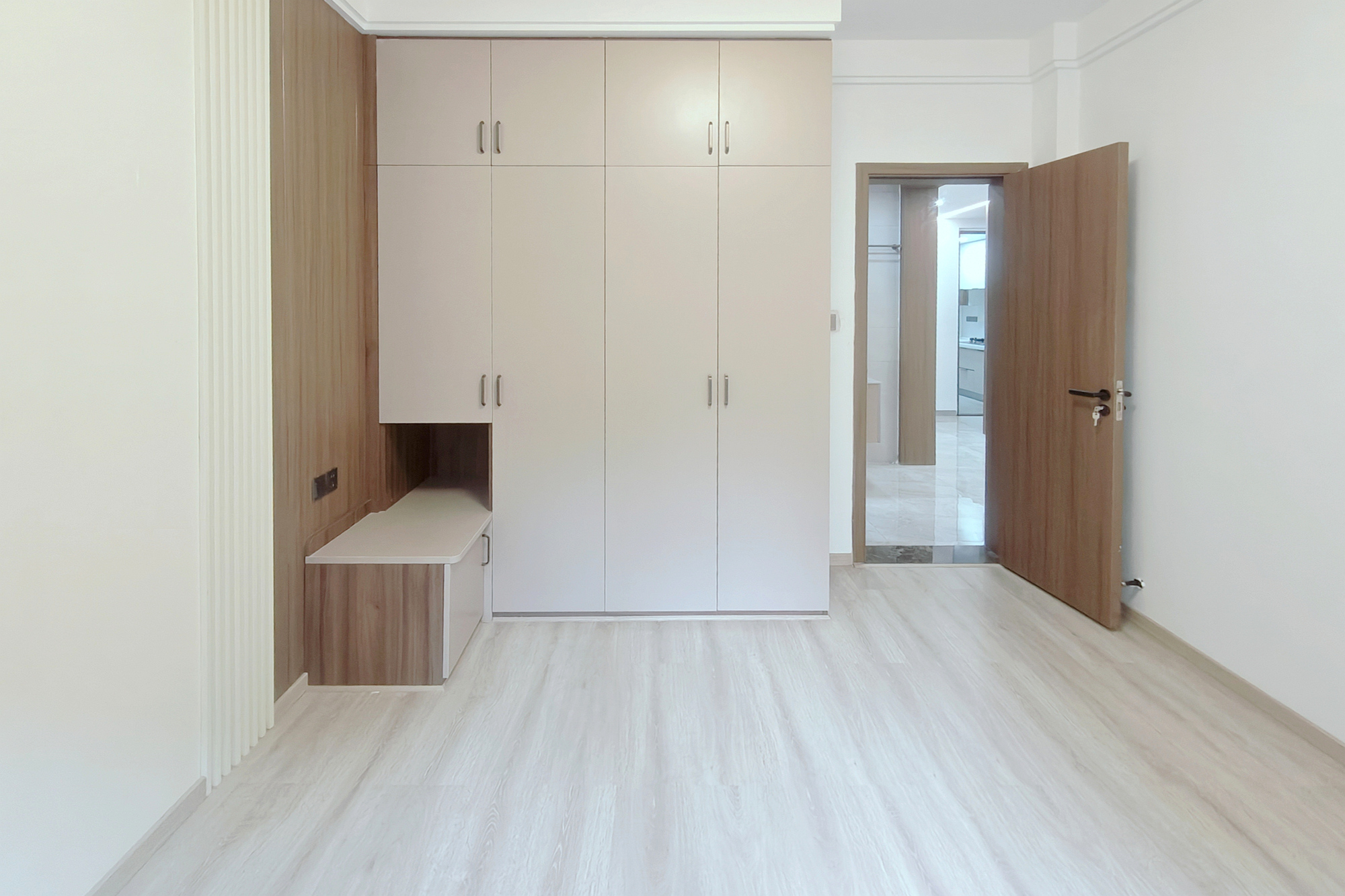 澳海月亮湾 3室2厅1卫 138.0万 澳海月亮湾 3室2厅1卫 138.0万卧室