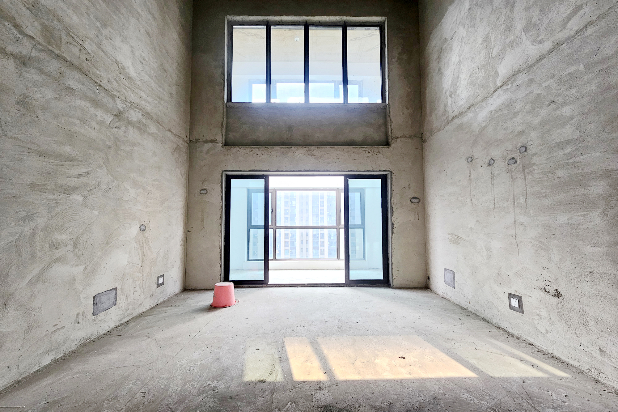 明昇壹城(明昇时代广场)二期  5室2厅3卫    318.0万 明昇壹城(明昇时代广场)二期  5室2厅3卫    318.0万