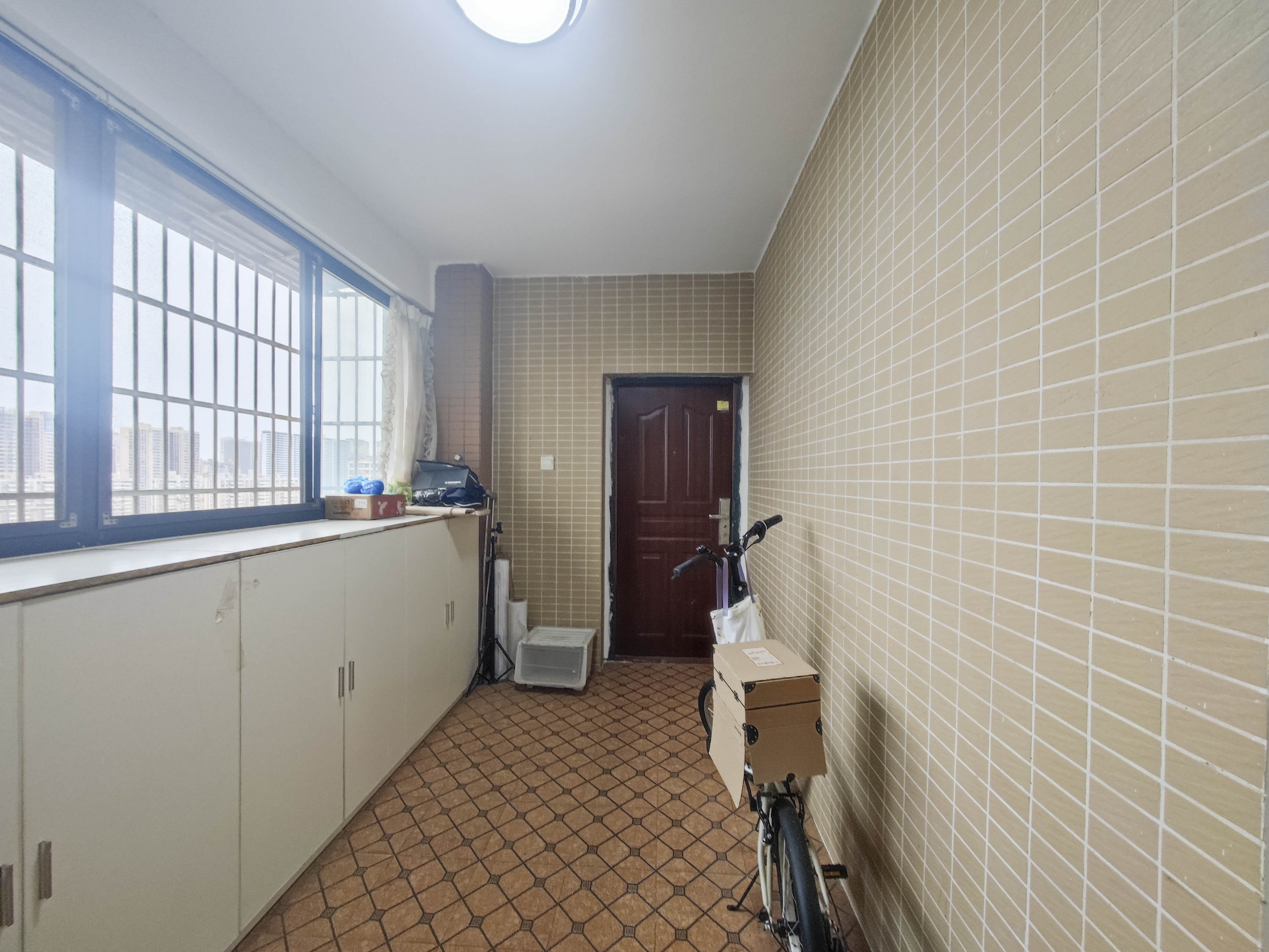 鑫天御景湾  3室2厅2卫   120.00万其他
