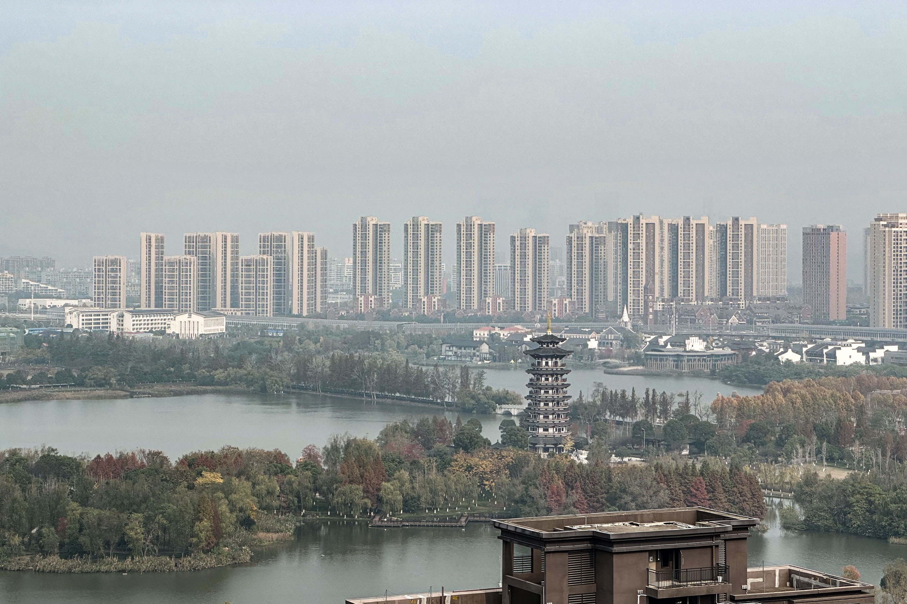 深业鹭栖府  4室2厅2卫   190.00万其他
