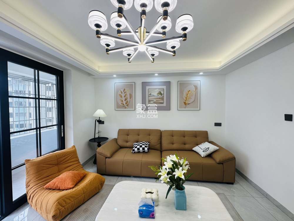 金钟大厦  3室2厅1卫    118.0万