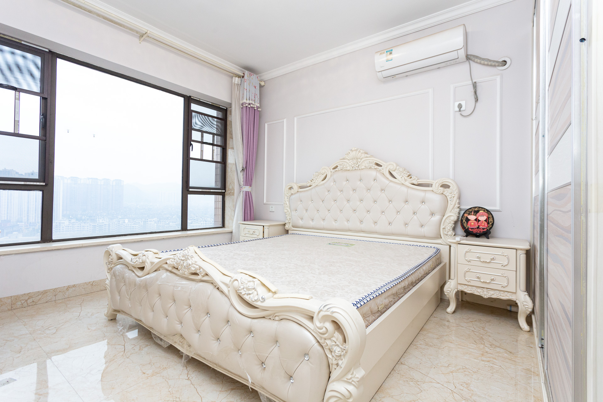 润和又一城  3室2厅1卫    95.0万 润和又一城  3室2厅1卫    95.0万卧室