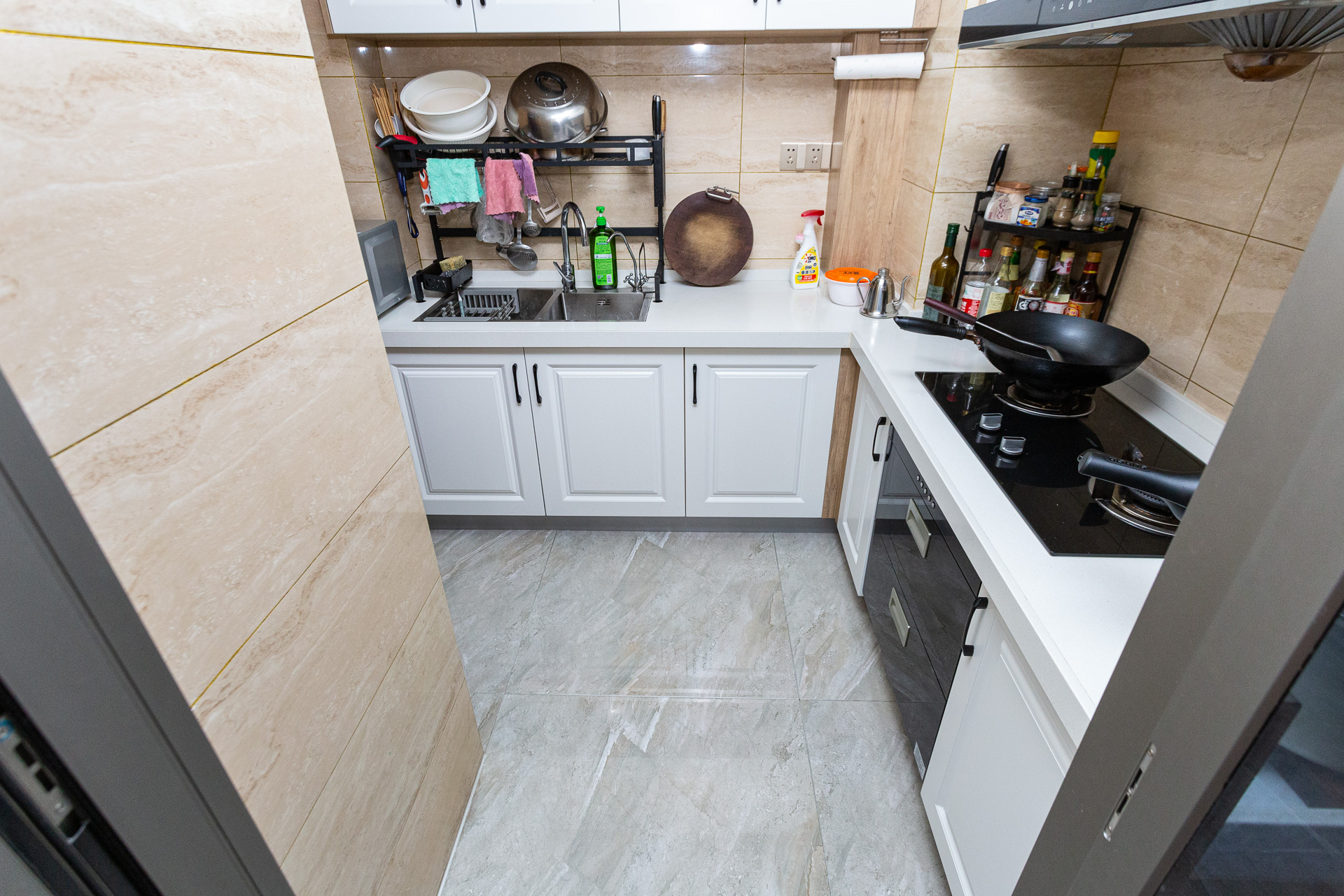 万润滨江天著  3室2厅2卫    145.0万 万润滨江天著  3室2厅2卫    145.0万厨房