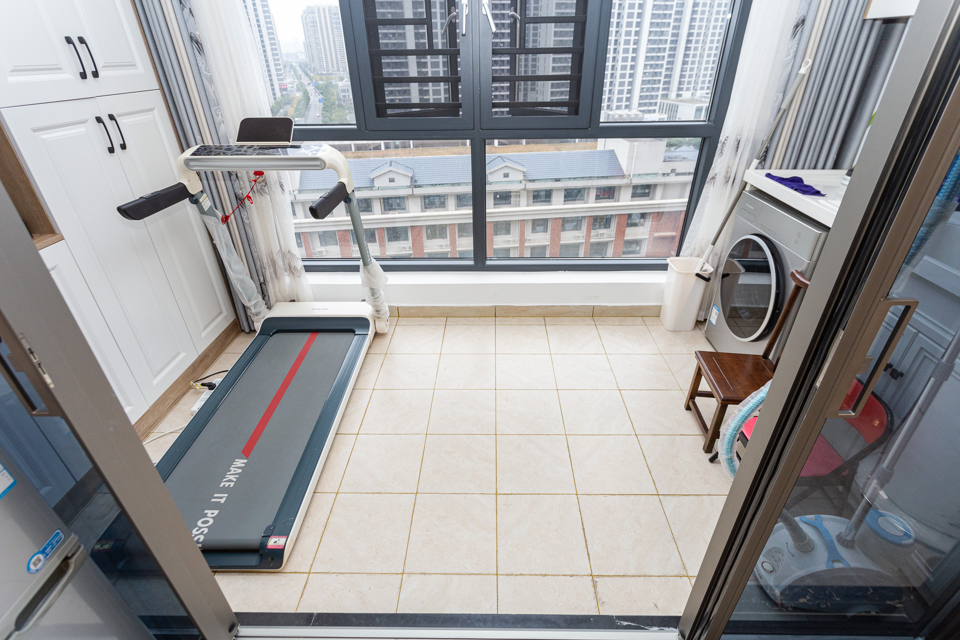 万润滨江天著  3室2厅2卫    145.0万 万润滨江天著  3室2厅2卫    145.0万阳台