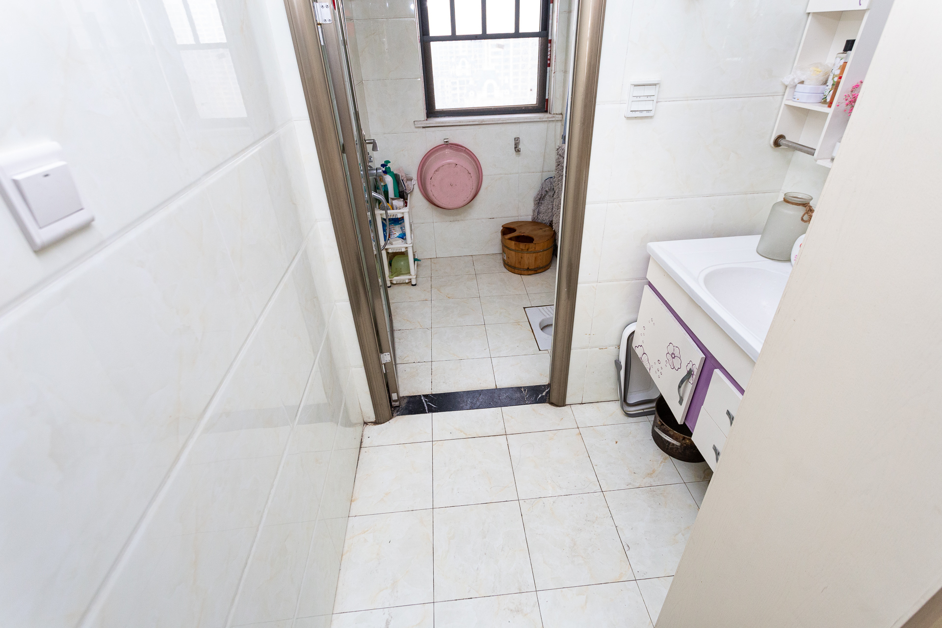 润和之悦(金泽园) 4室2厅1卫 105.0万 润和之悦(金泽园) 4室2厅1卫 105.0万卫生间